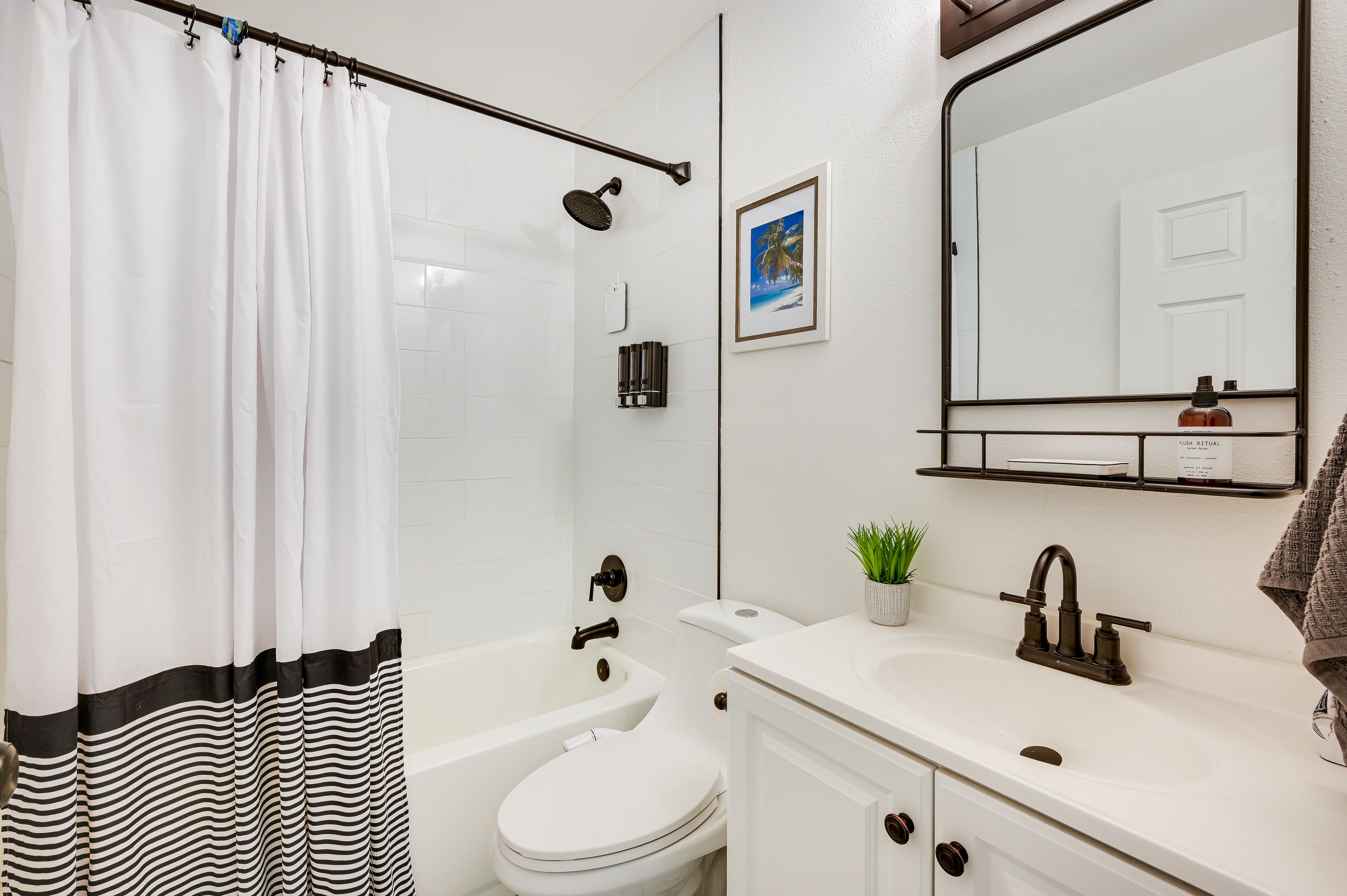 Bathroom | Towels Provided