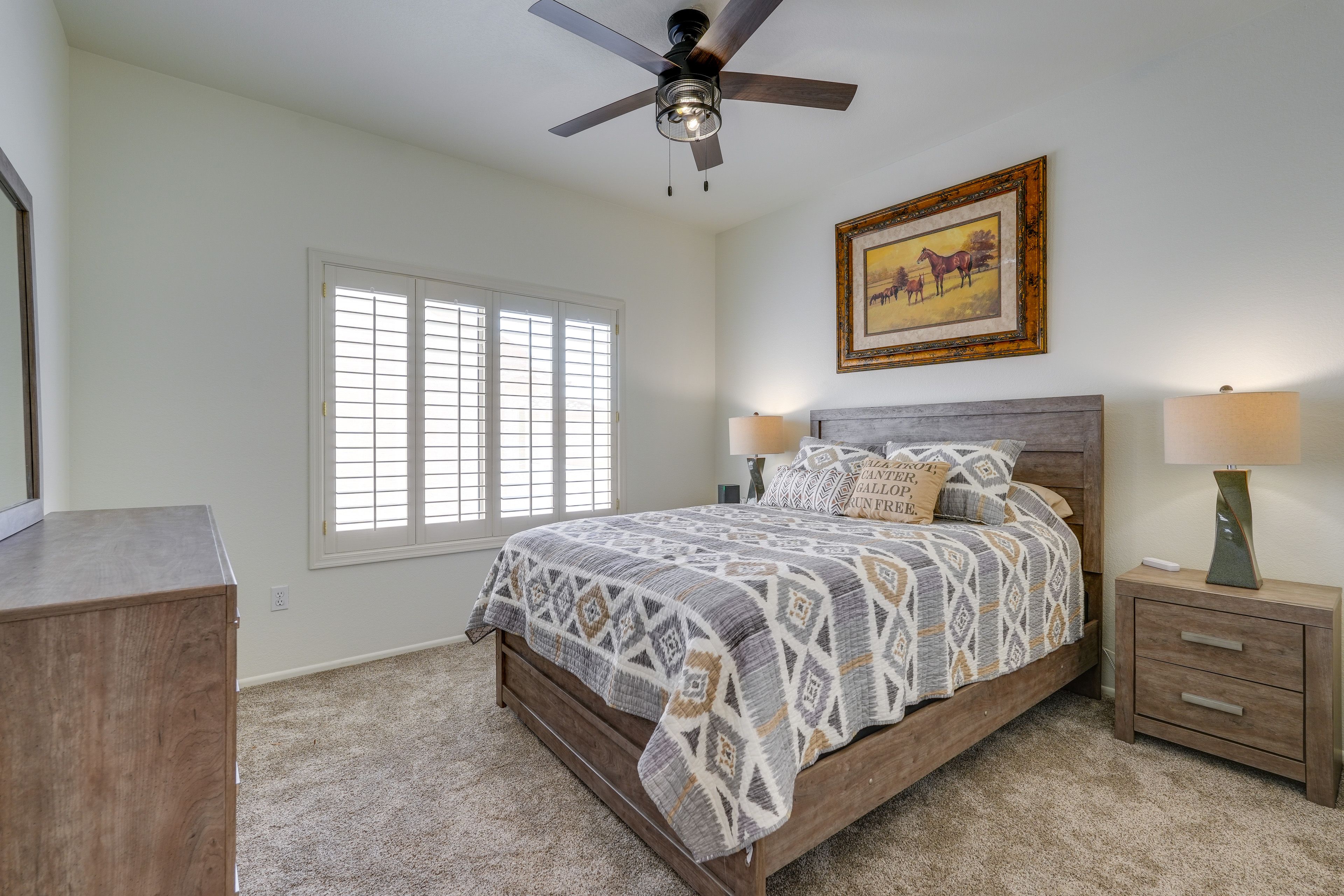 Bedroom 2 | Queen Bed
