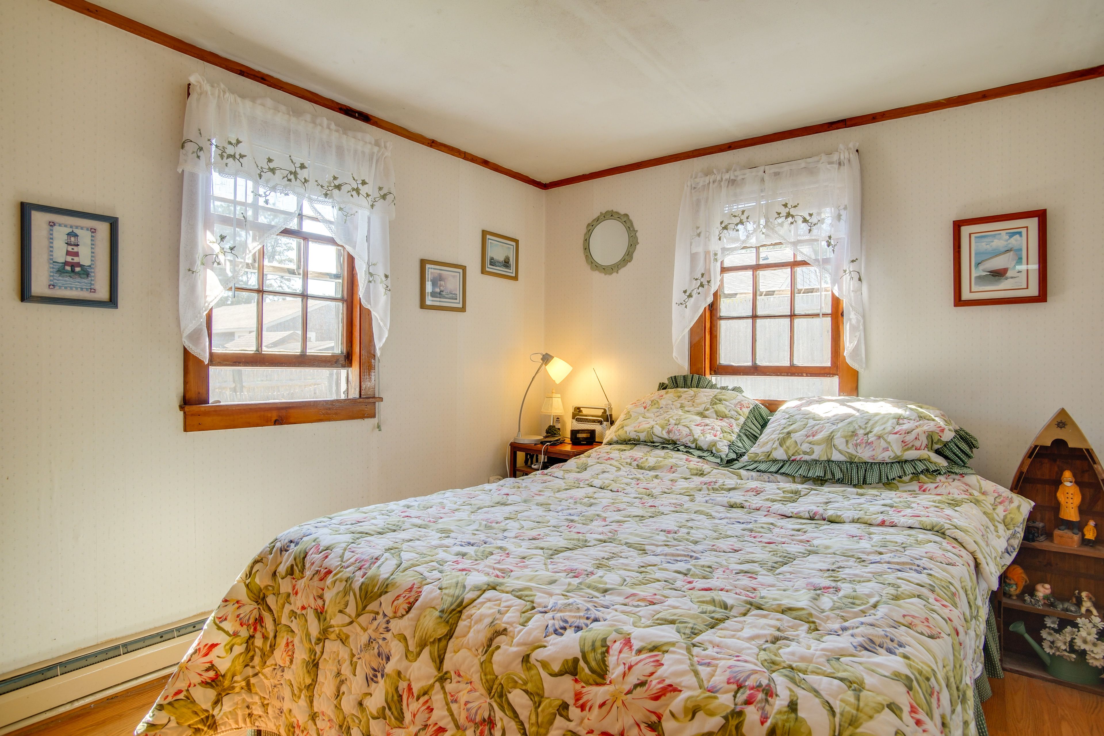 Bedroom 1 | Full Bed | Linens Provided