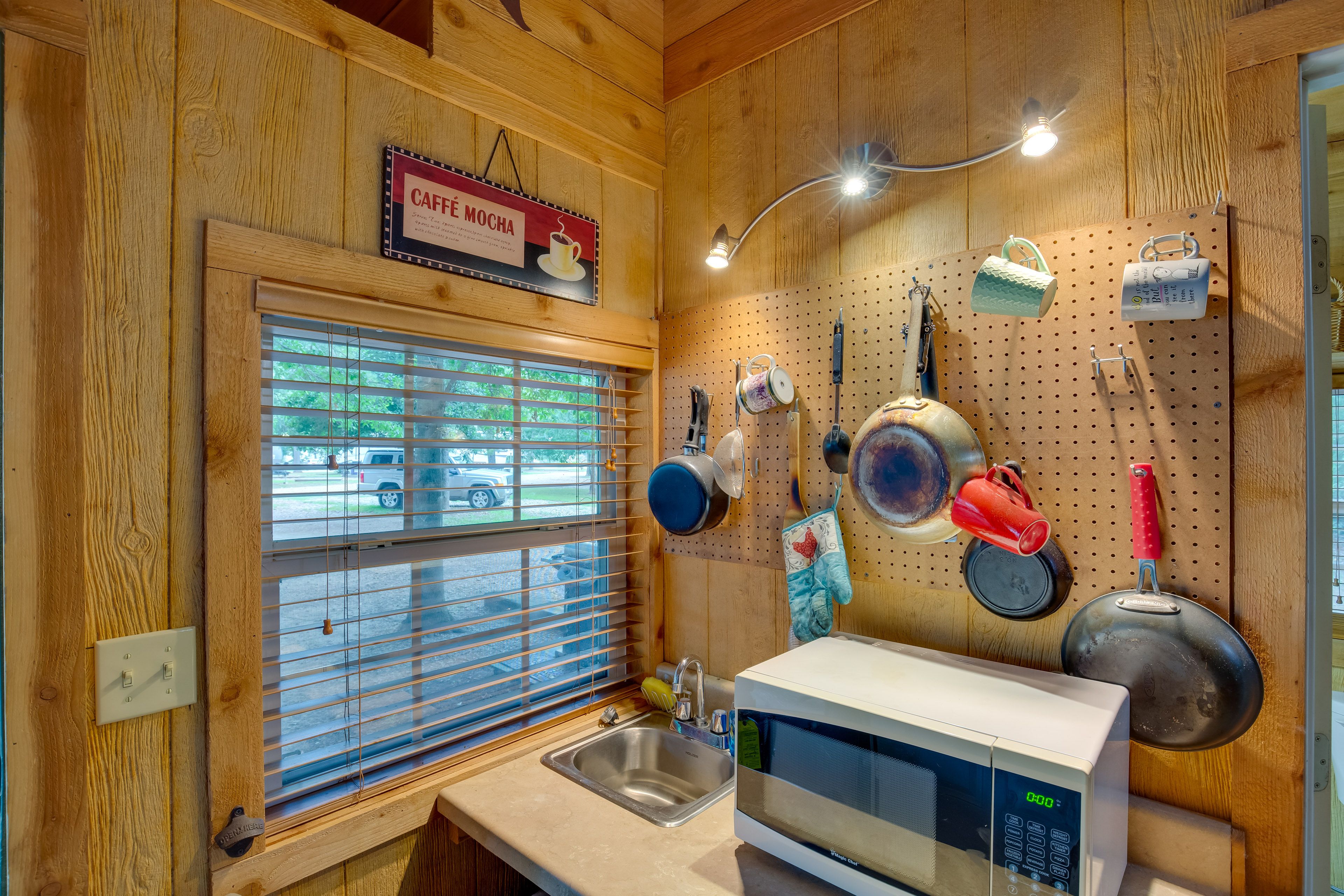 Kitchenette | Cooking Basics | Drip Coffee Maker