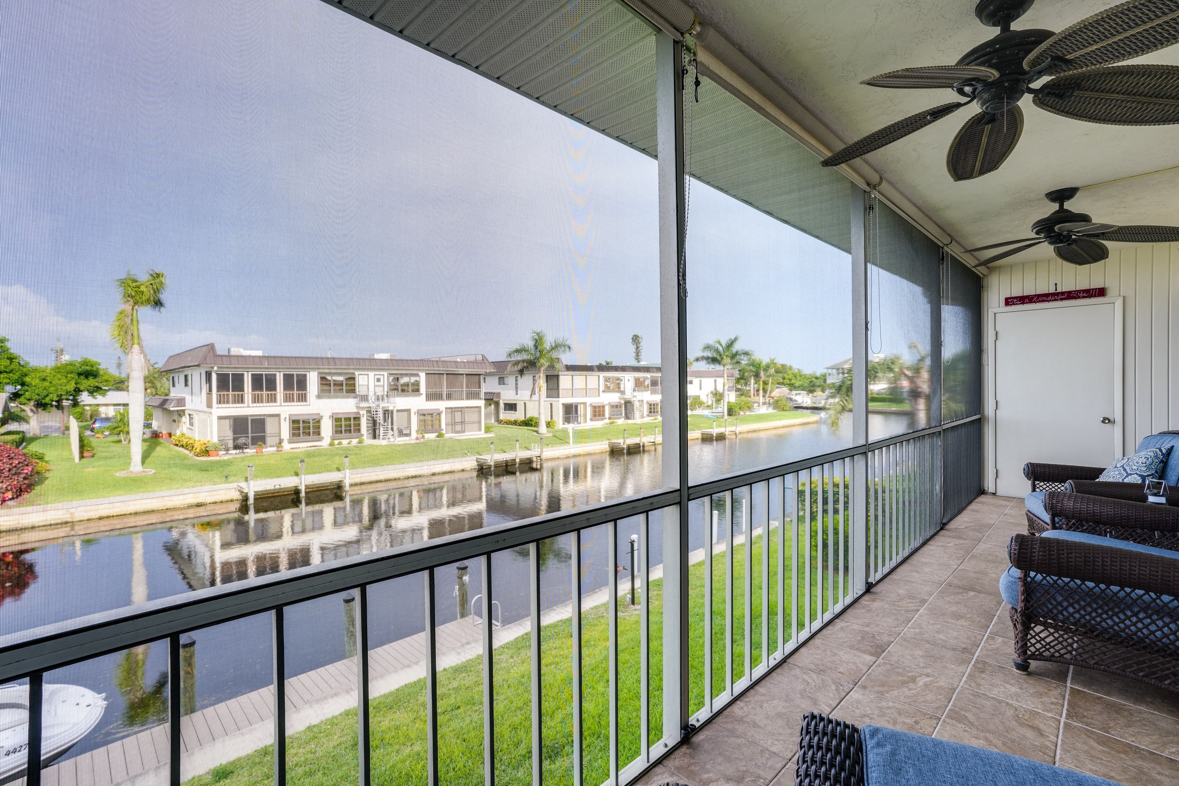 Screened Porch | Seating