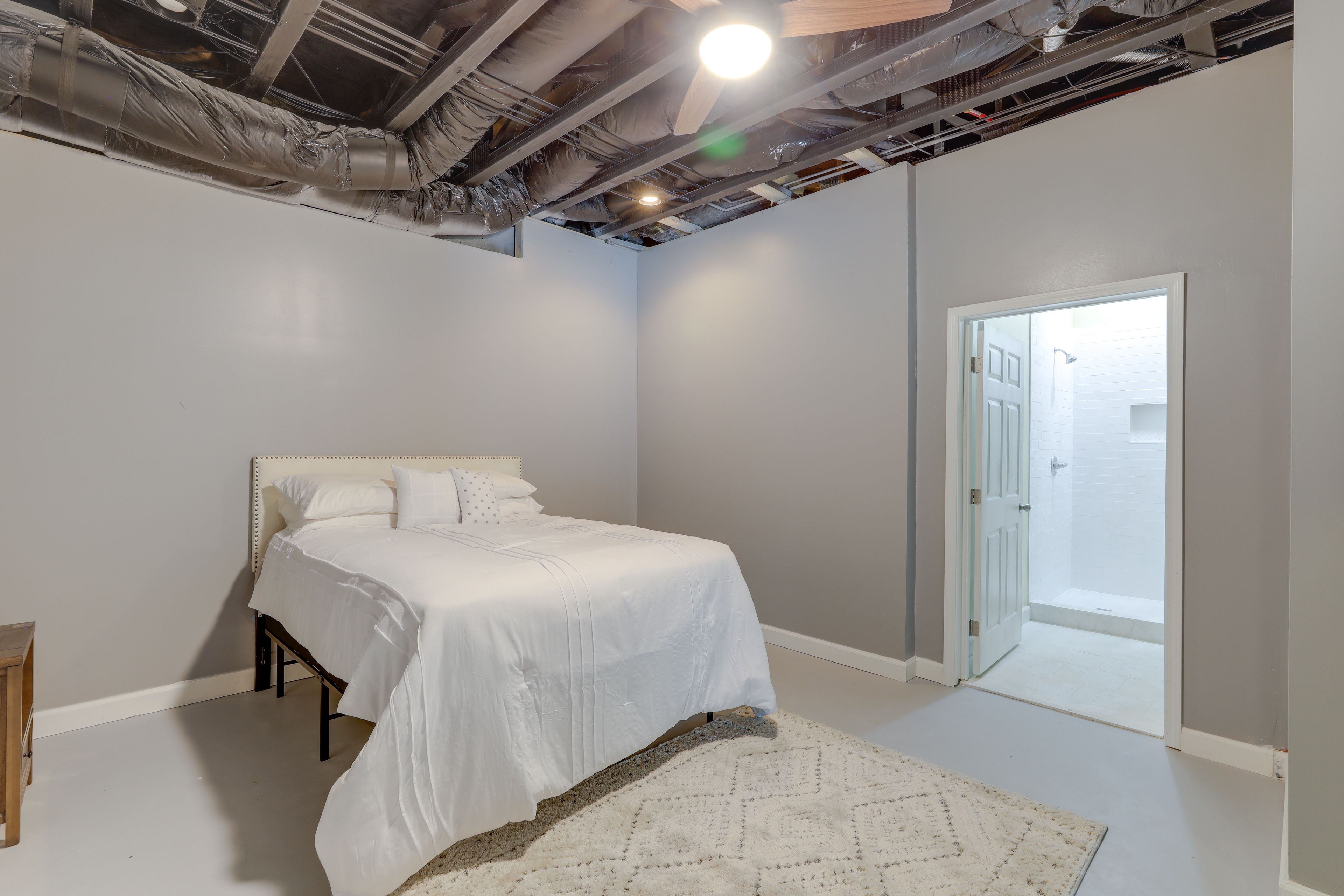 Bedroom 5 | Basement | Full Bed | En-Suite Bathroom