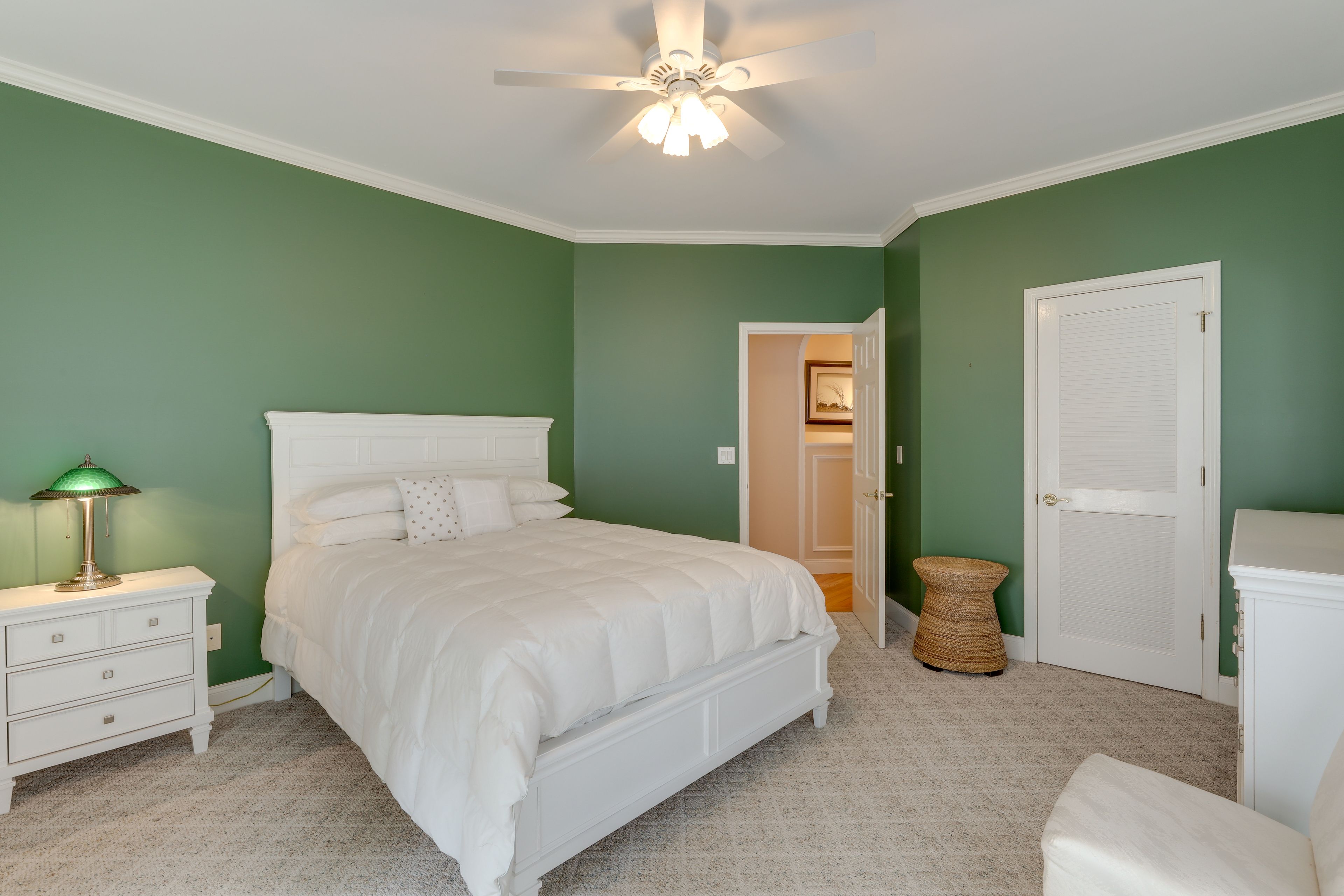 Bedroom 2 | 2nd Floor | Full Bed | Ceiling Fans | En-Suite Bathroom