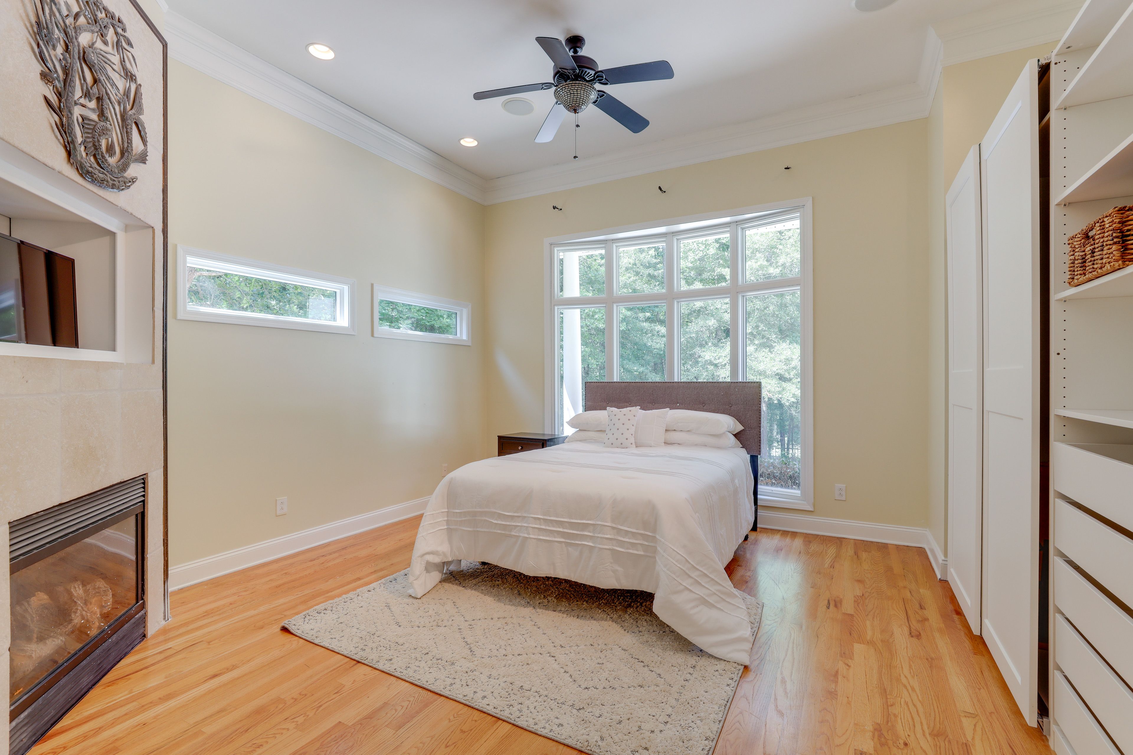 Bedroom 4 | 2nd Floor | Full Bed | Fireplace | Smart TV