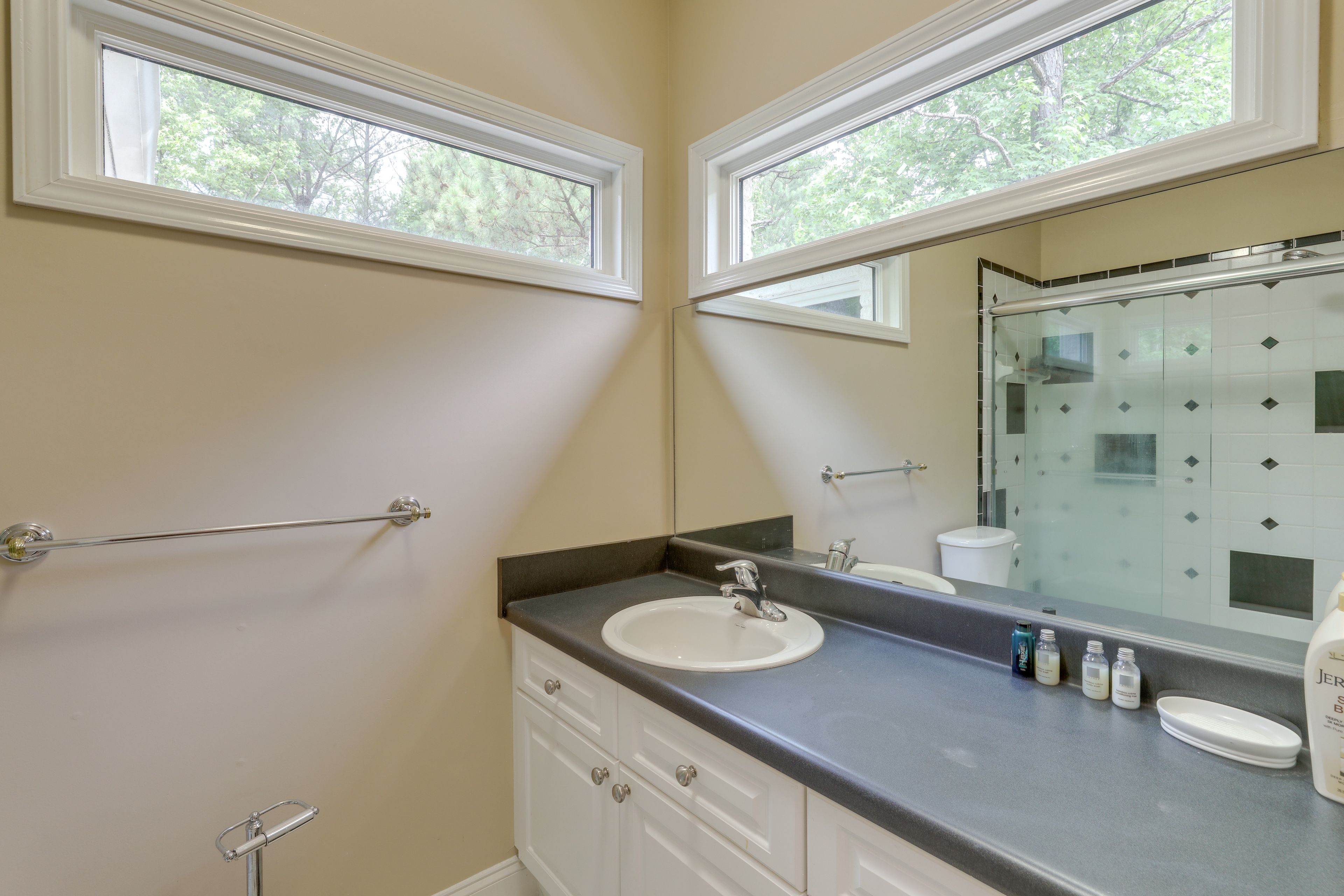 Full Bathroom | 2nd Floor | Walk-In Shower