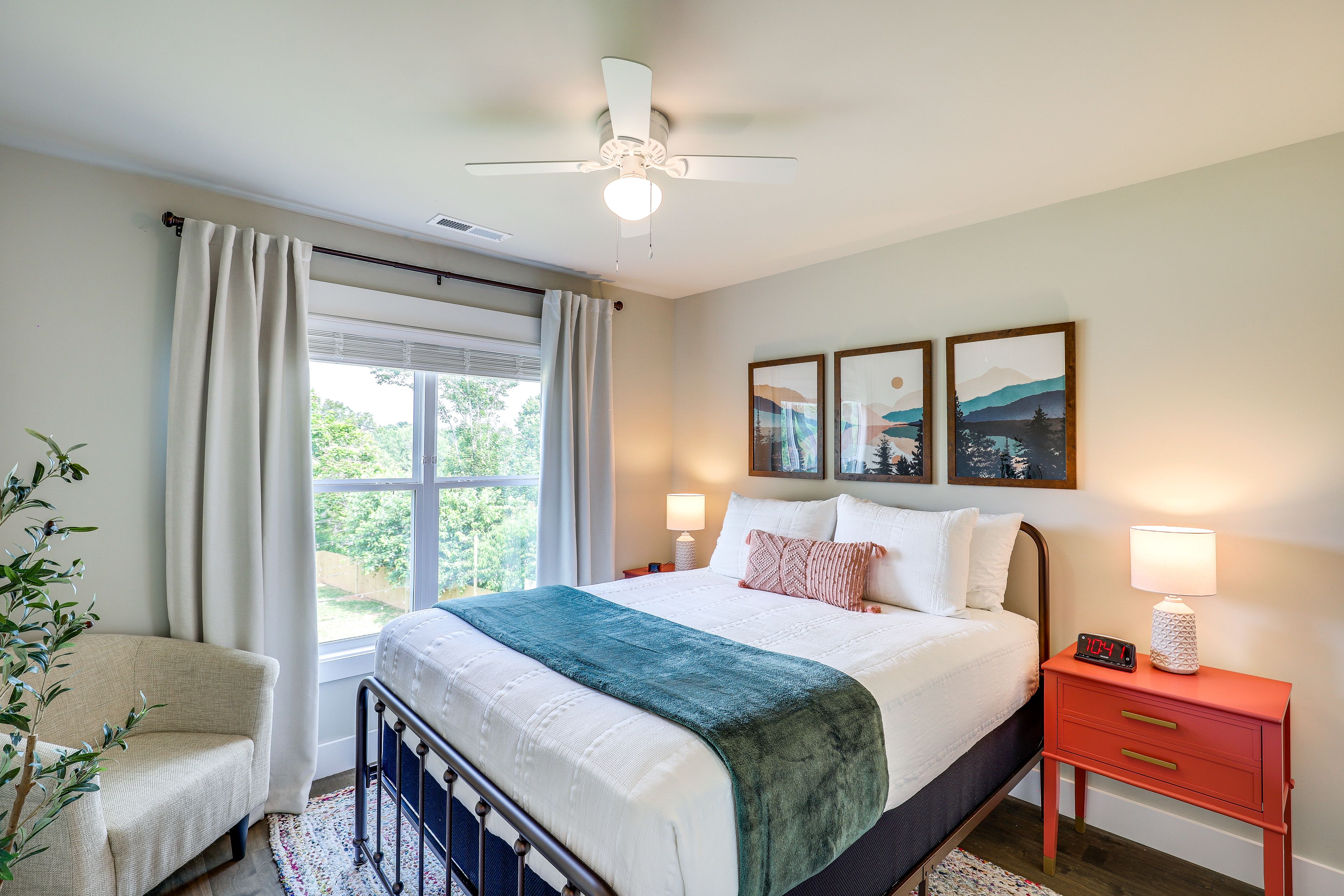 Bedroom 3 | Queen Bed | 2nd Floor