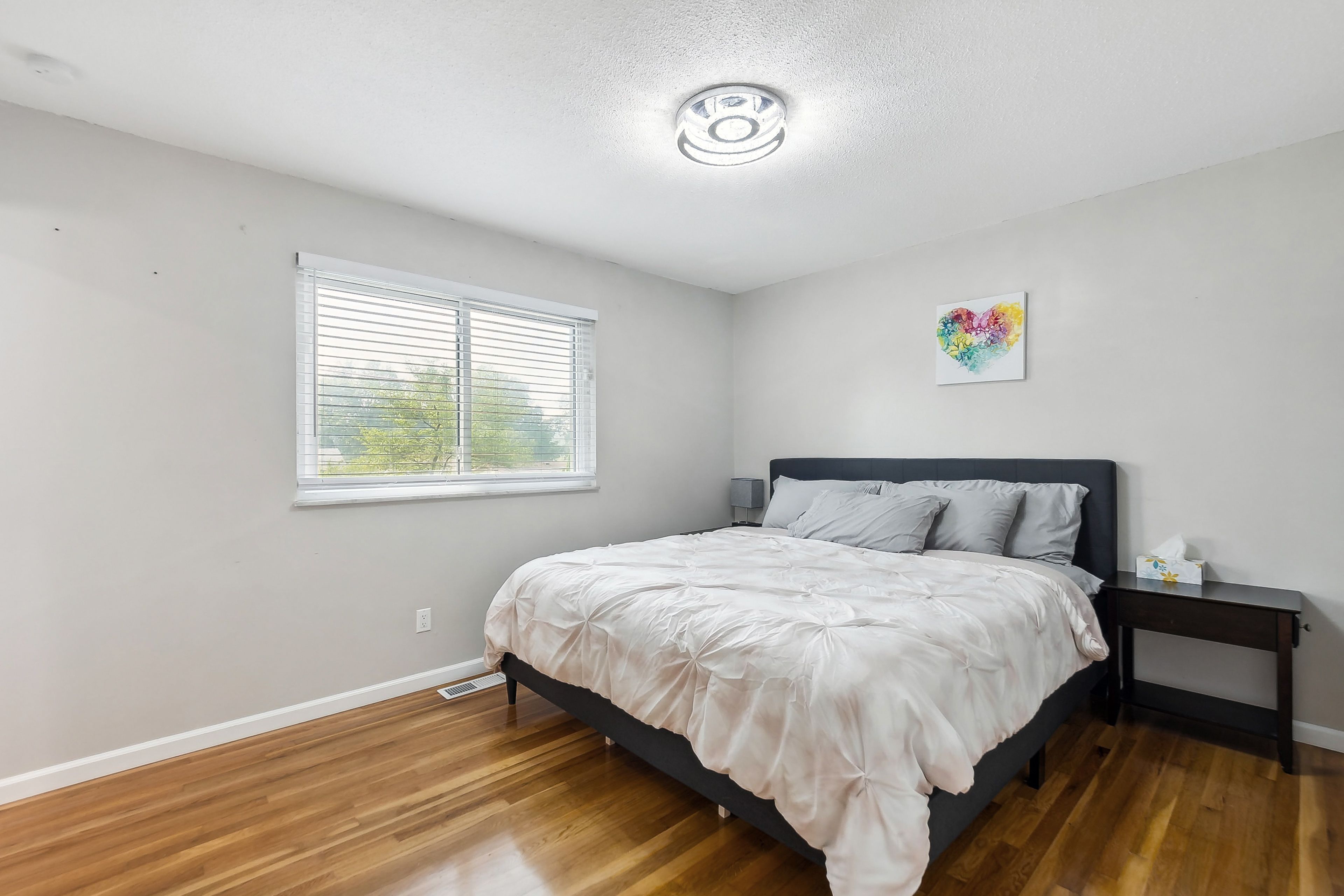 Bedroom 1 | King Bed | Linens Provided