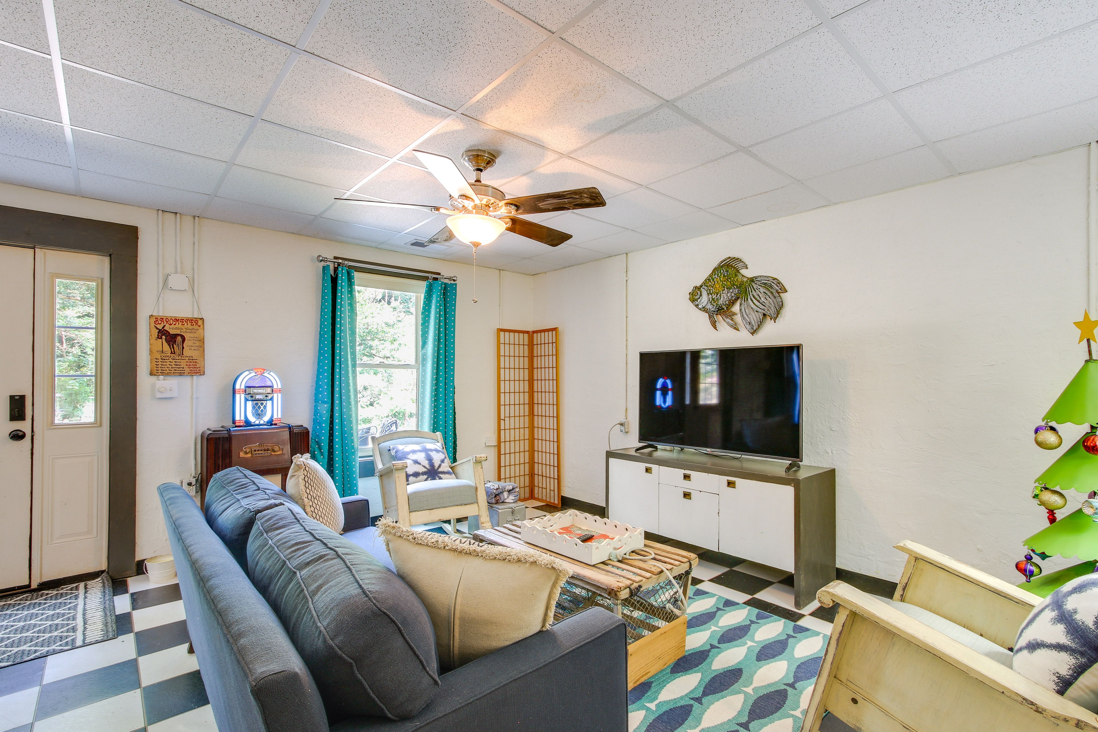 Killen Vacation Rental | Studio | 1BA | Step-Free Access | 850 Sq Ft