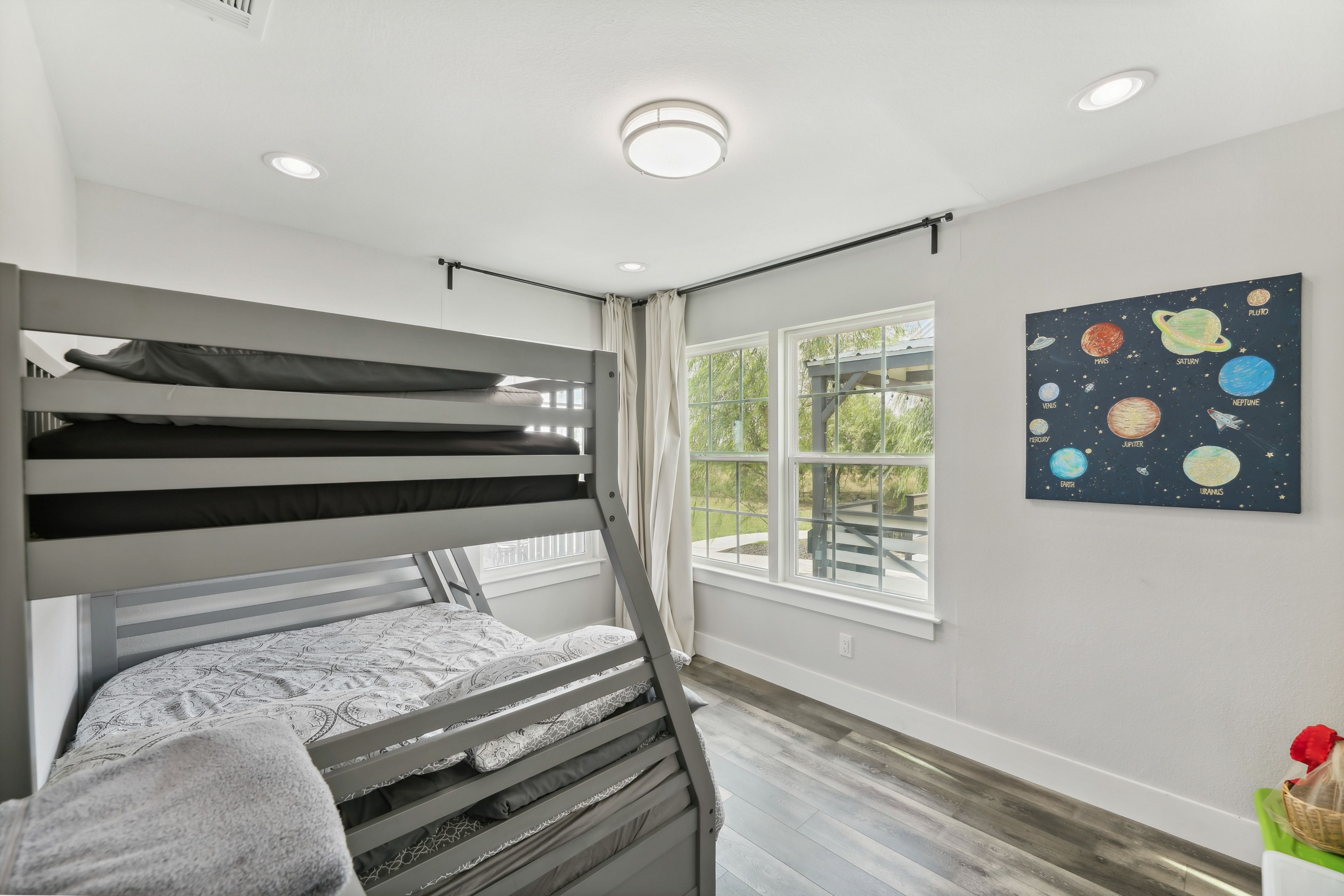 Bedroom 3 | Twin/Full Bunk Bed | Children's Toys