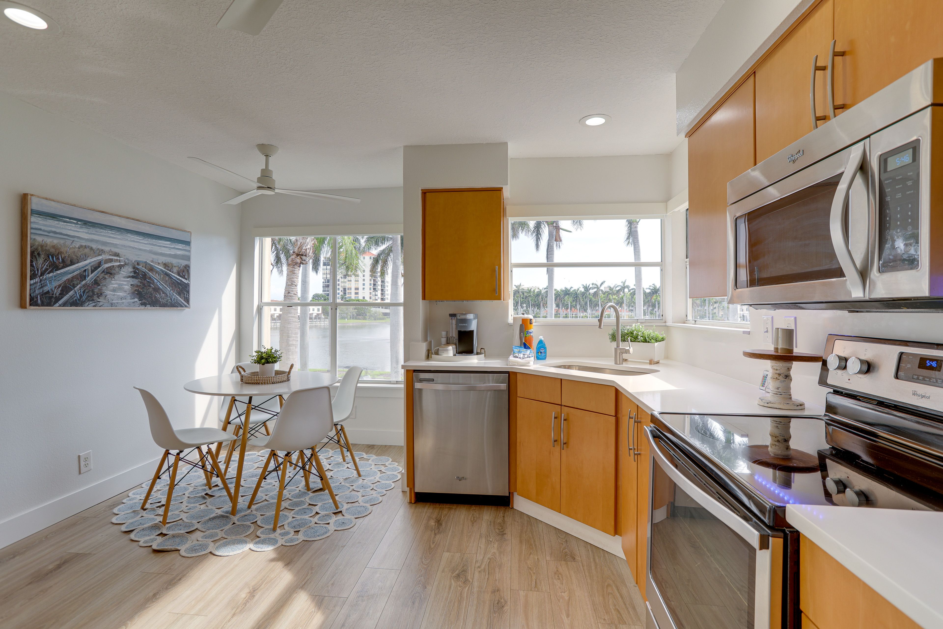 Kitchen | Dishwasher
