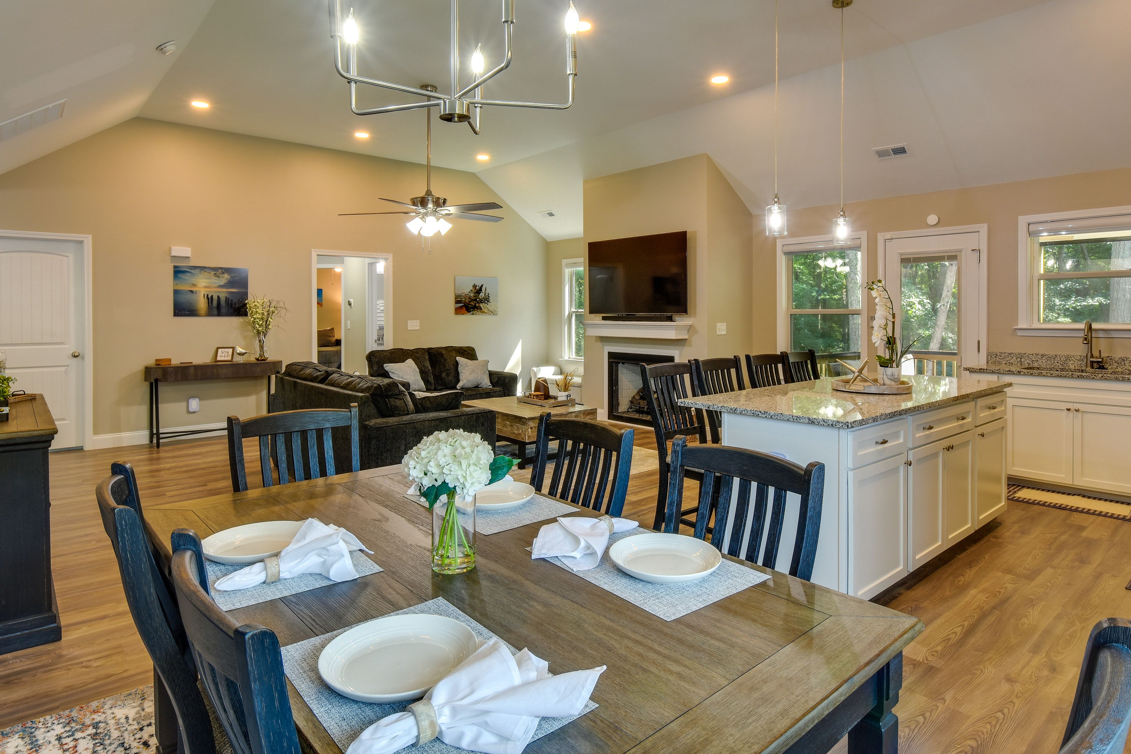 Kitchen | Dining Area | Central A/C
