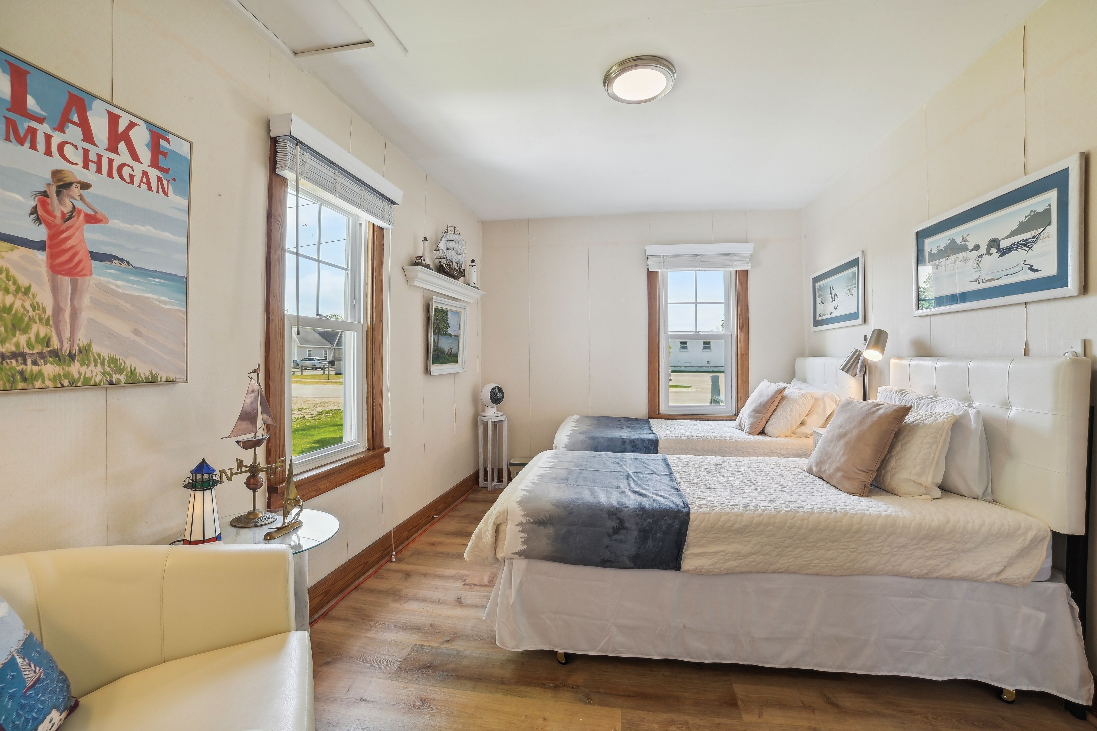 Bedroom 1 | 2 Twin Beds | Linens Provided