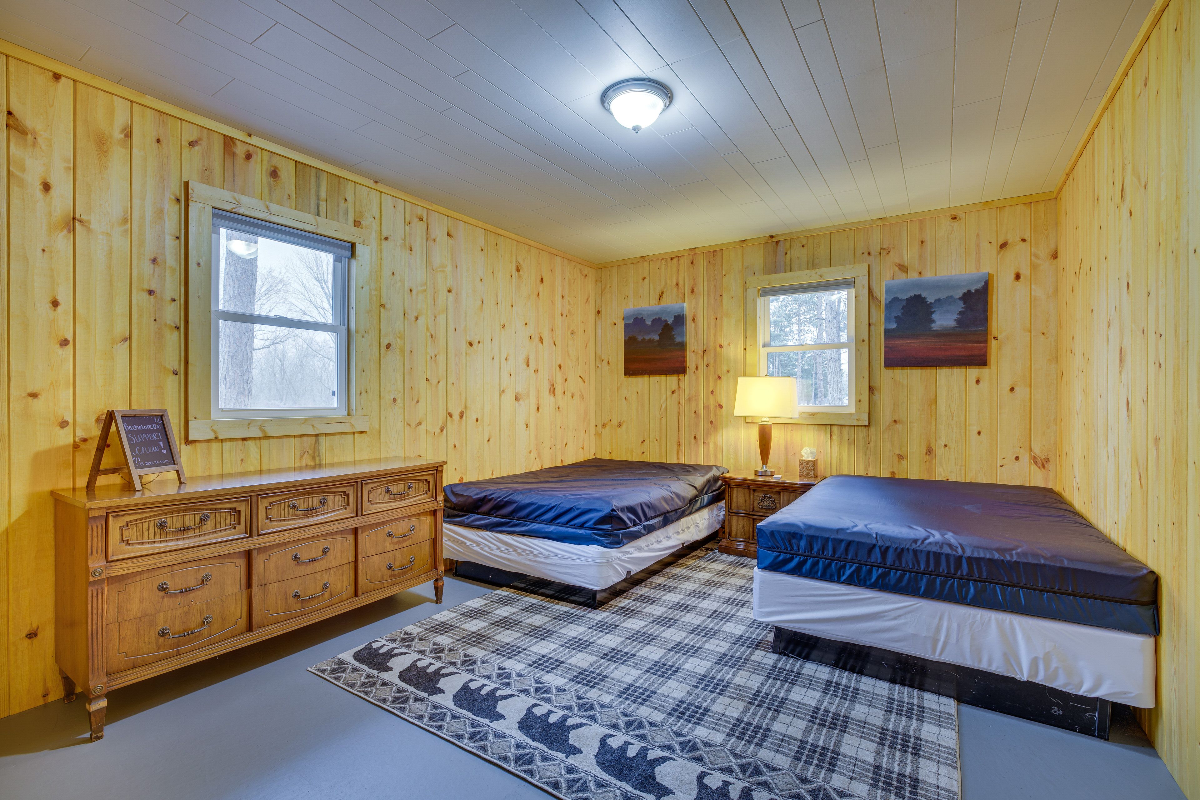 Bedroom 1 | 2 Full Beds
