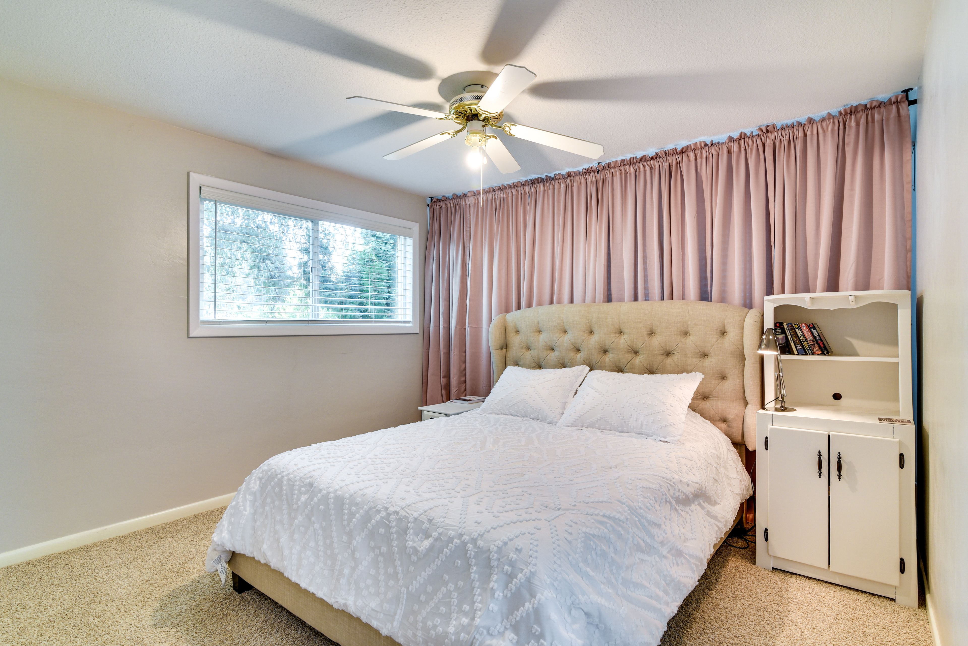 Bedroom 4 | Lower Floor | Queen Bed | Full En-Suite Bathroom