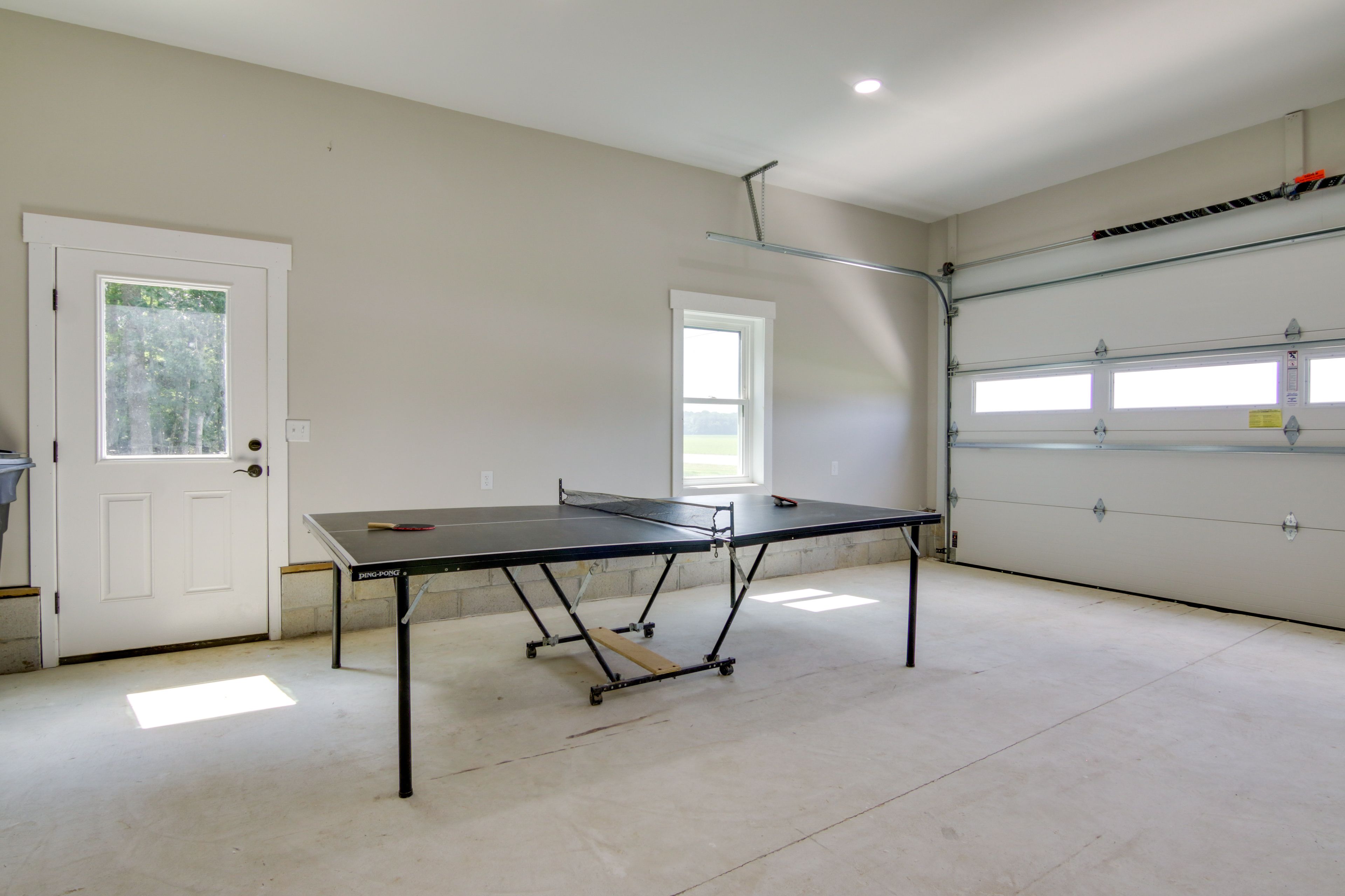 Garage | 1st Floor | Ping Pong Table