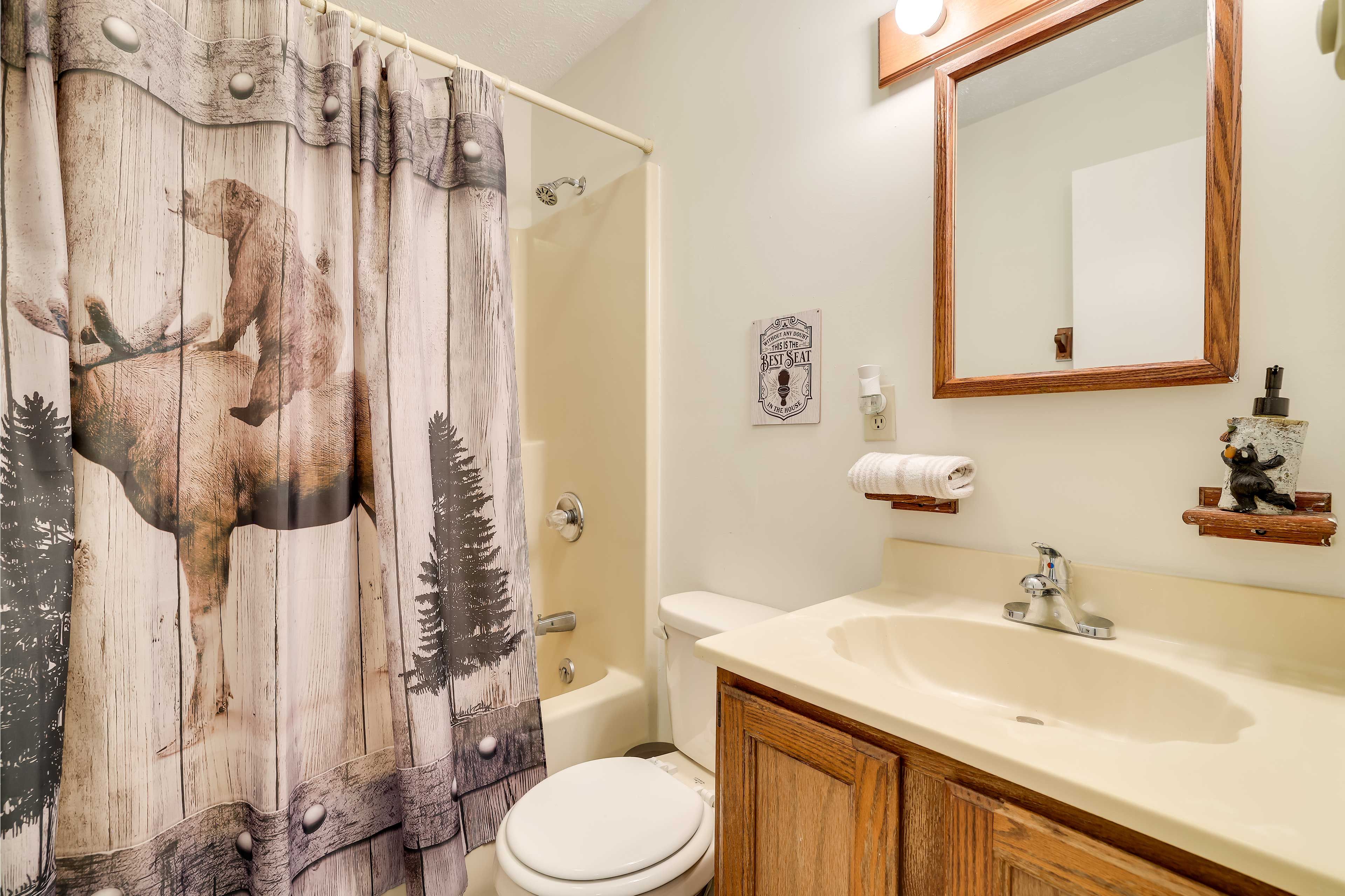 Bathroom | Towels Provided