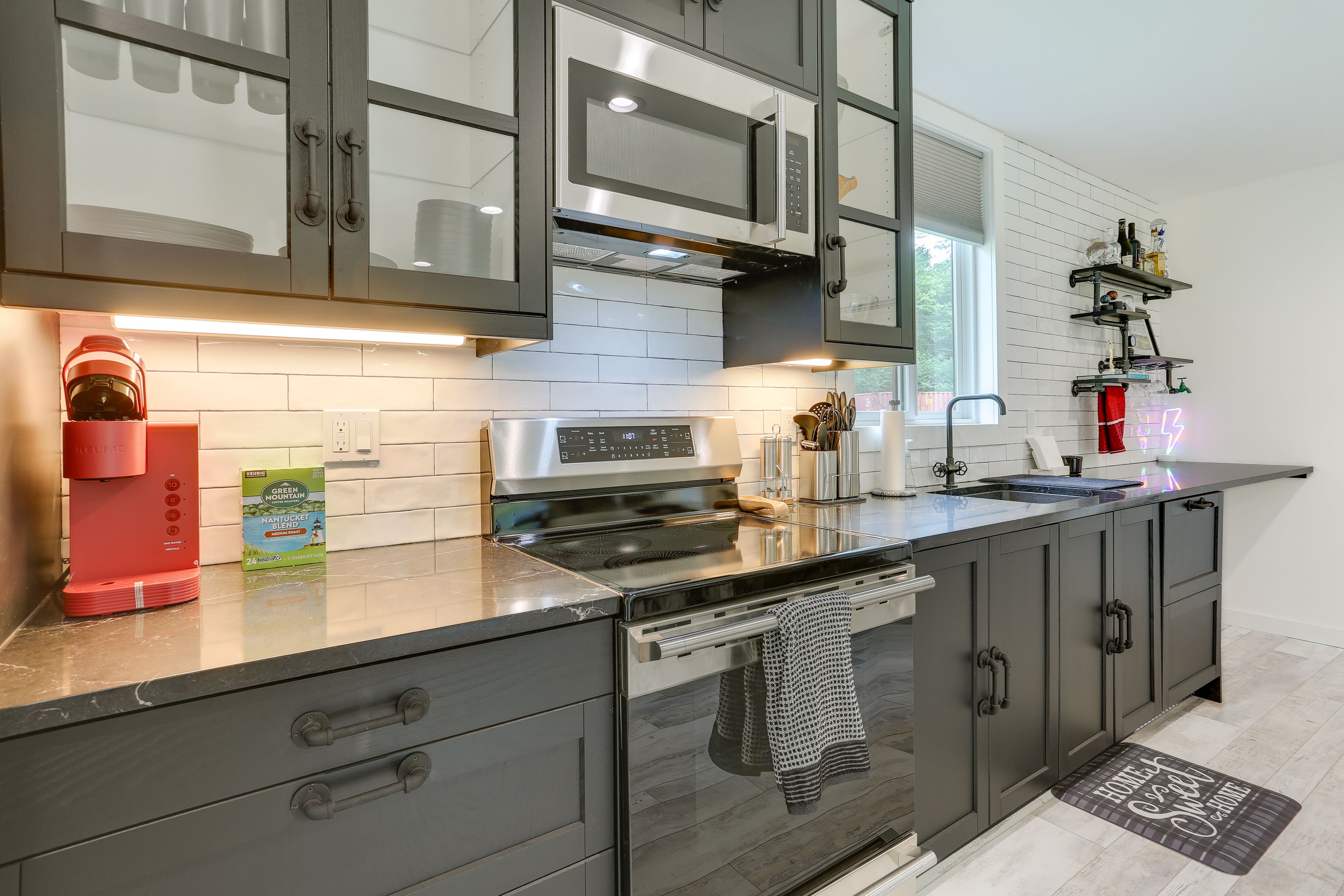 Kitchen | Cooking Basics | Ice Trays | Water Filter