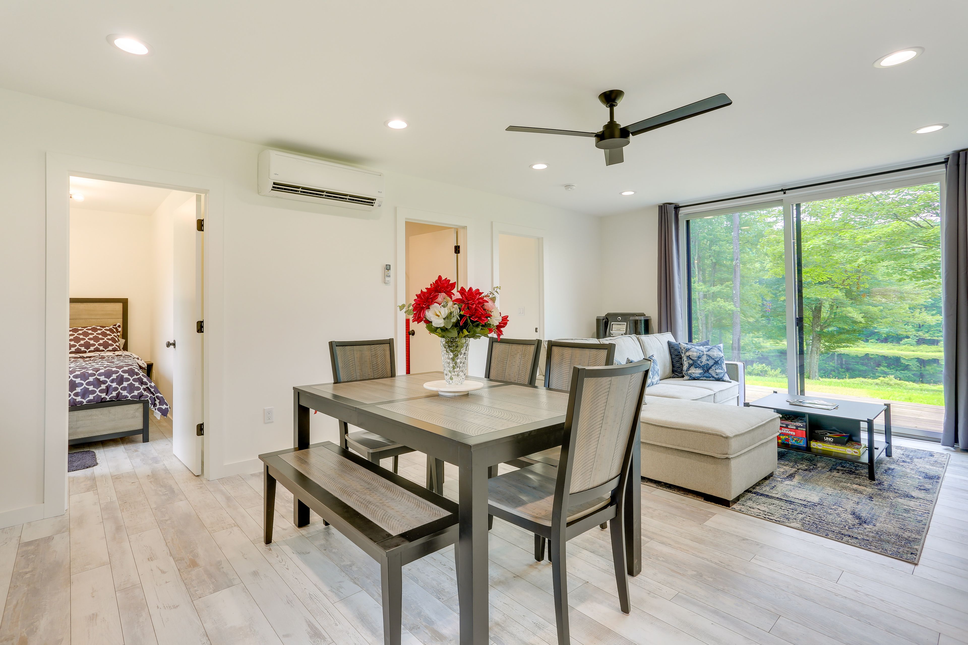 Dining Area | Dishware/Flatware | Trash Bags/Paper Towels