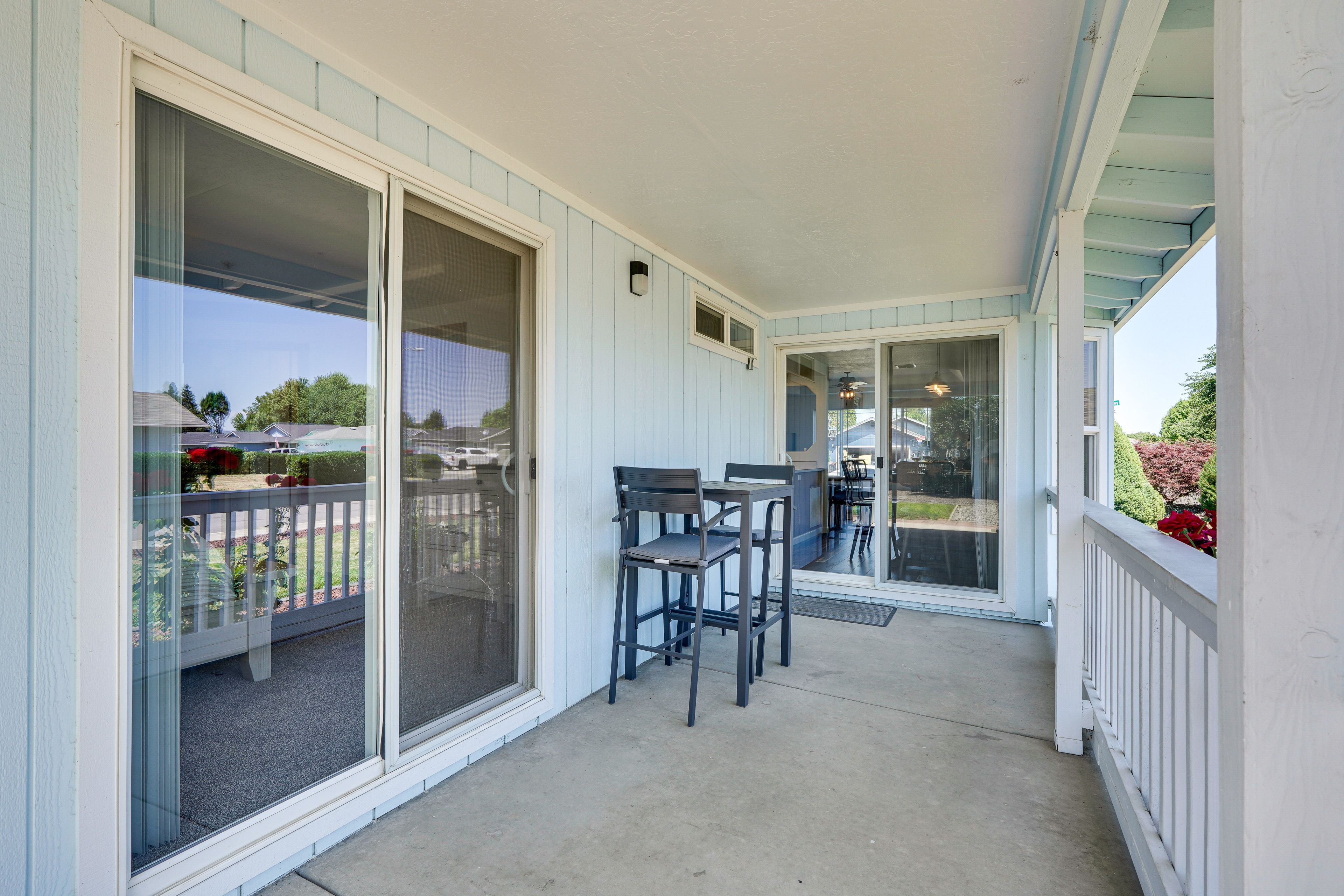 Covered Patio | Outdoor Dining Area
