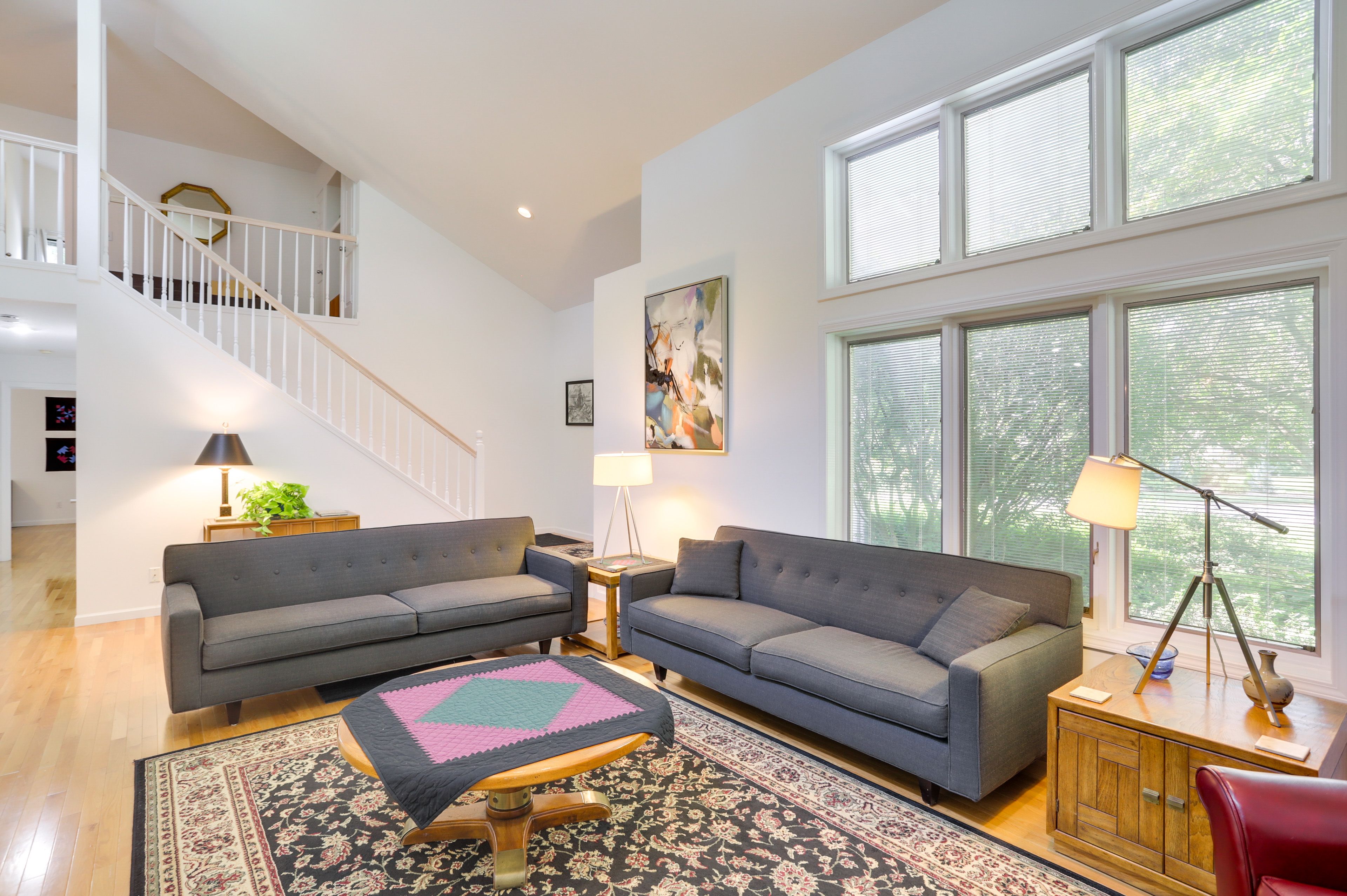 Living Room | Flat-Screen TV | Vaulted Ceilings