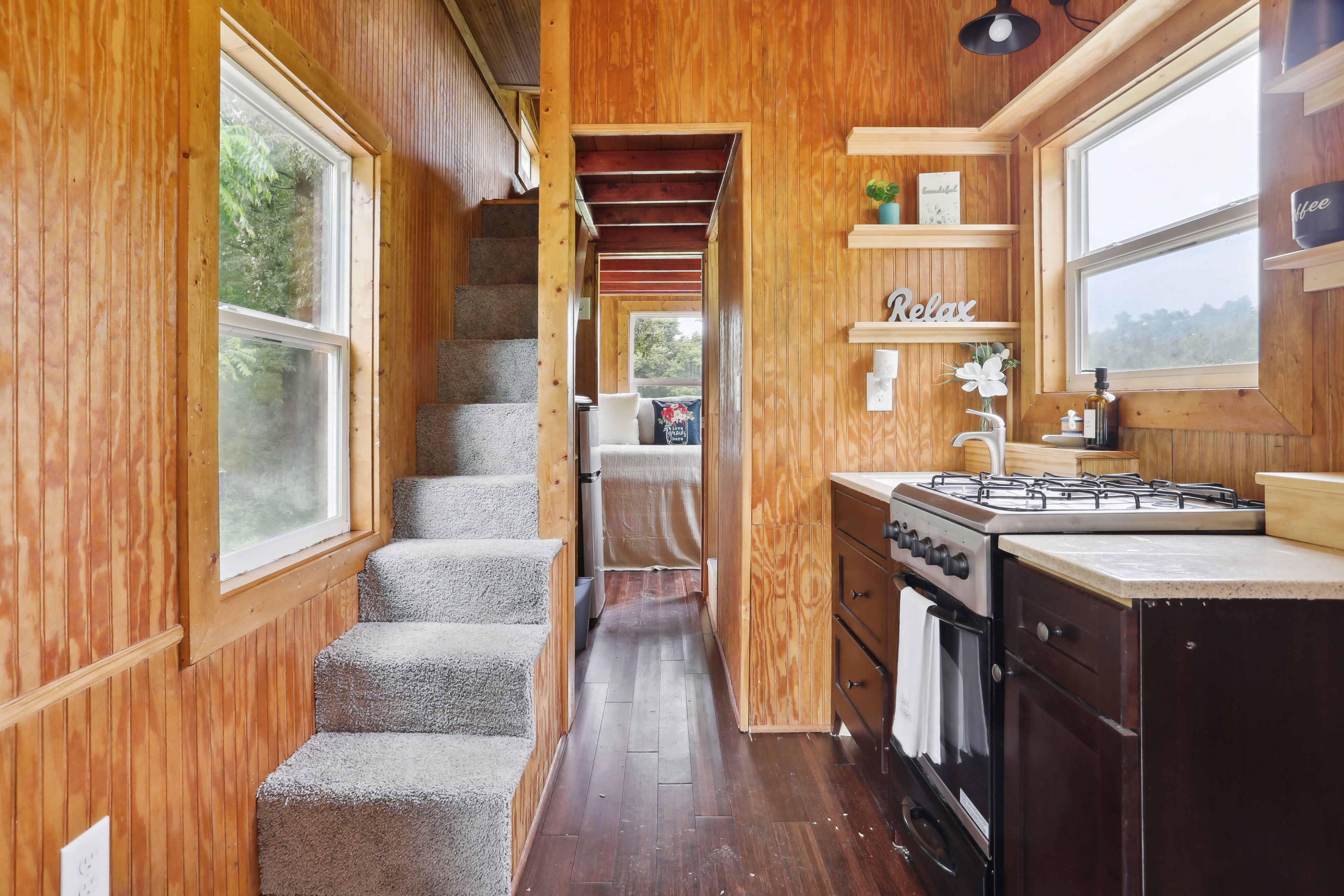 Kitchen | Microwave | Mini Fridge