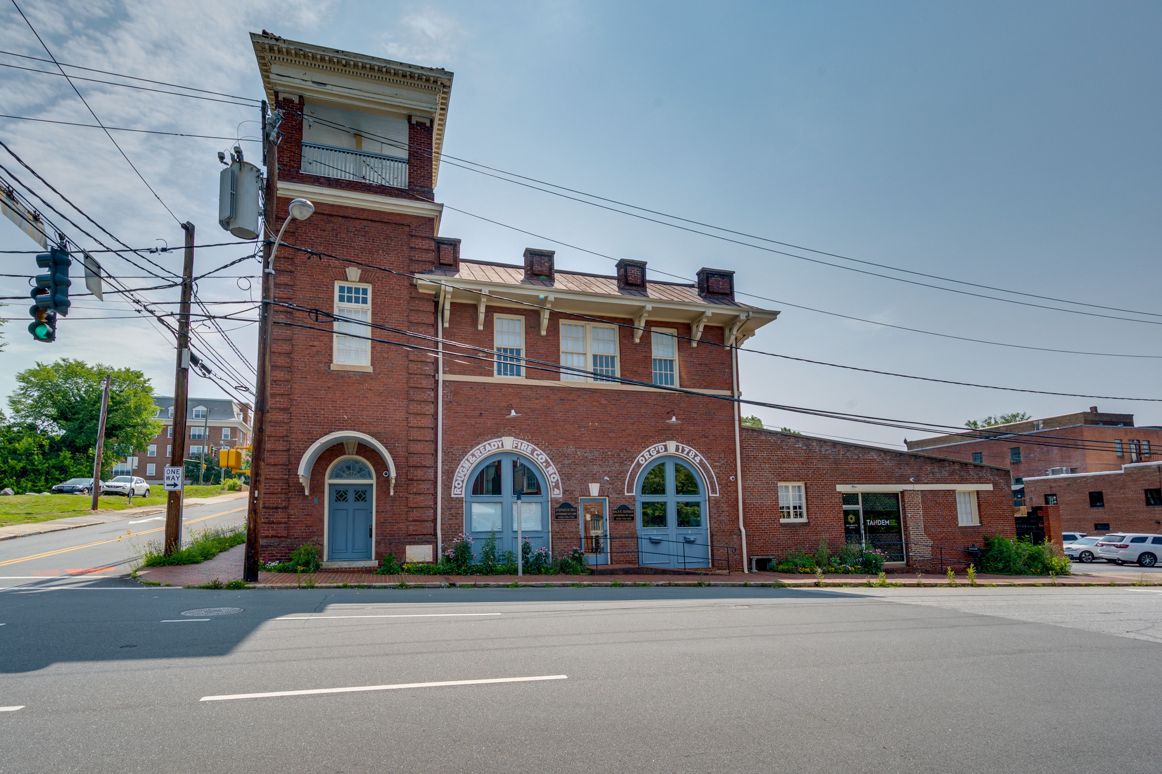 Parking | Parking Lot (1 Vehicle) | Free Street Parking