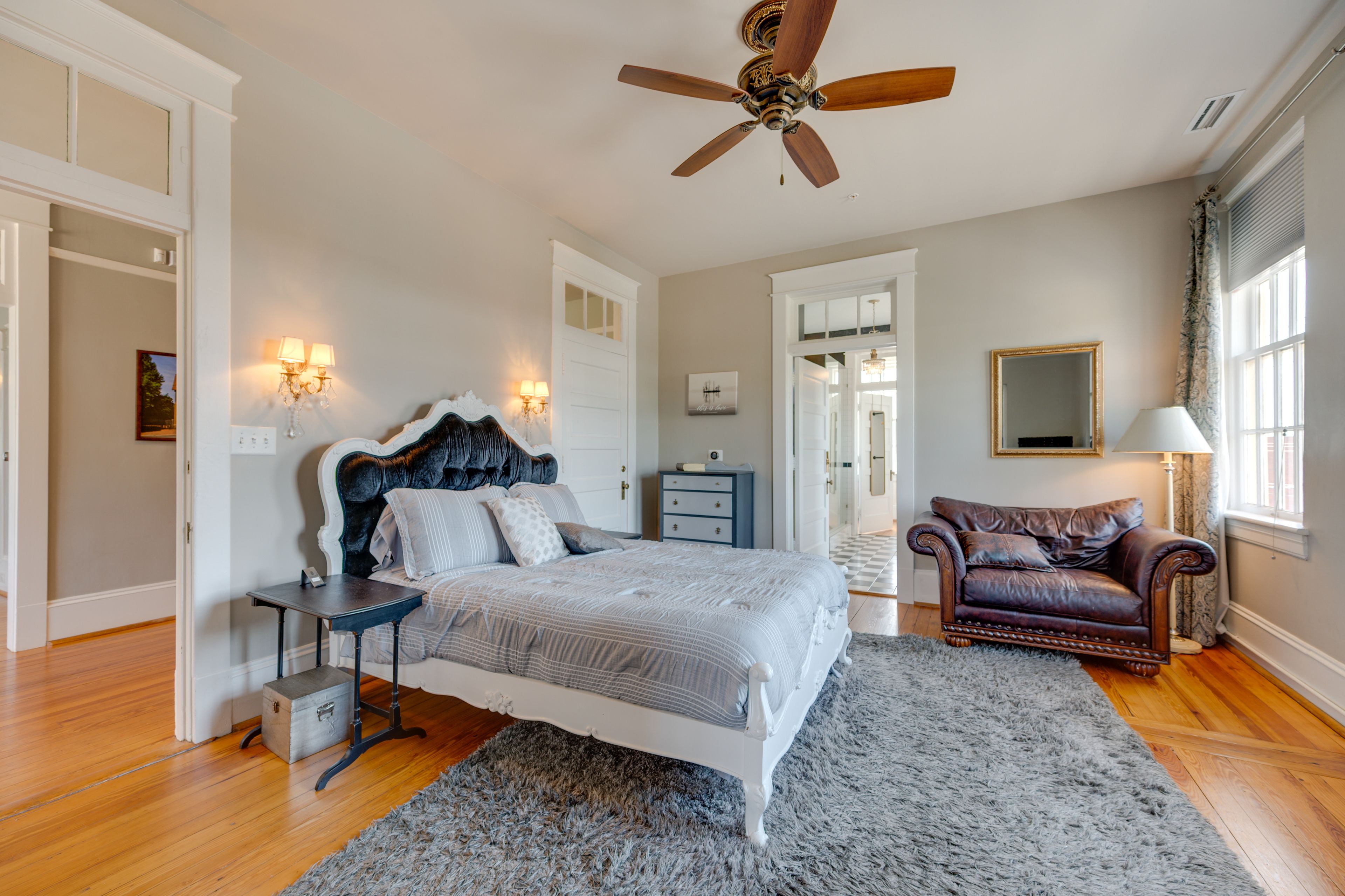 Bedroom 1 | Queen Bed | Linens Provided | En-Suite Bathroom