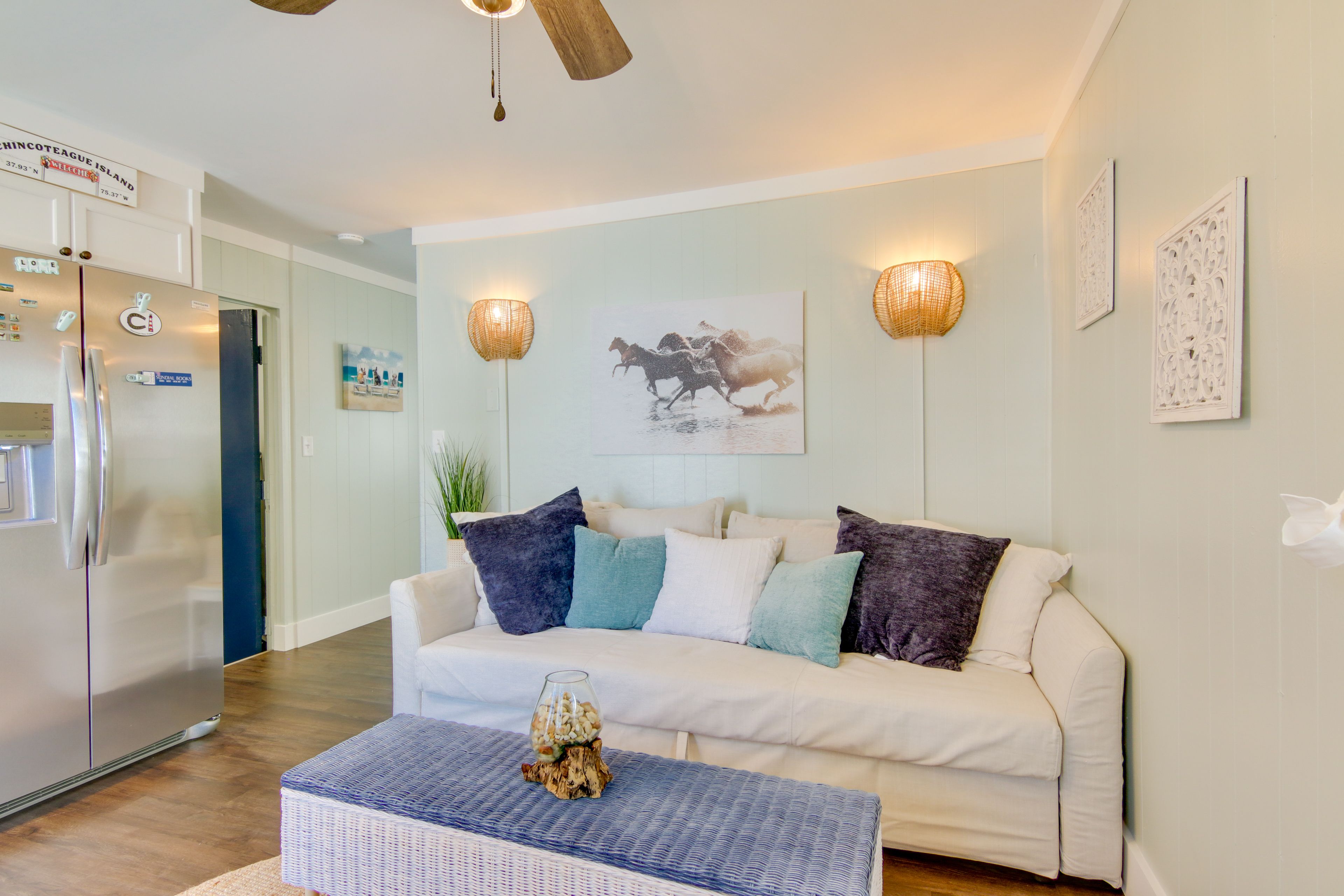 Chincoteague Vacation Rental | 1BR | 1BA | 500 Sq Ft | 1 Step Required
