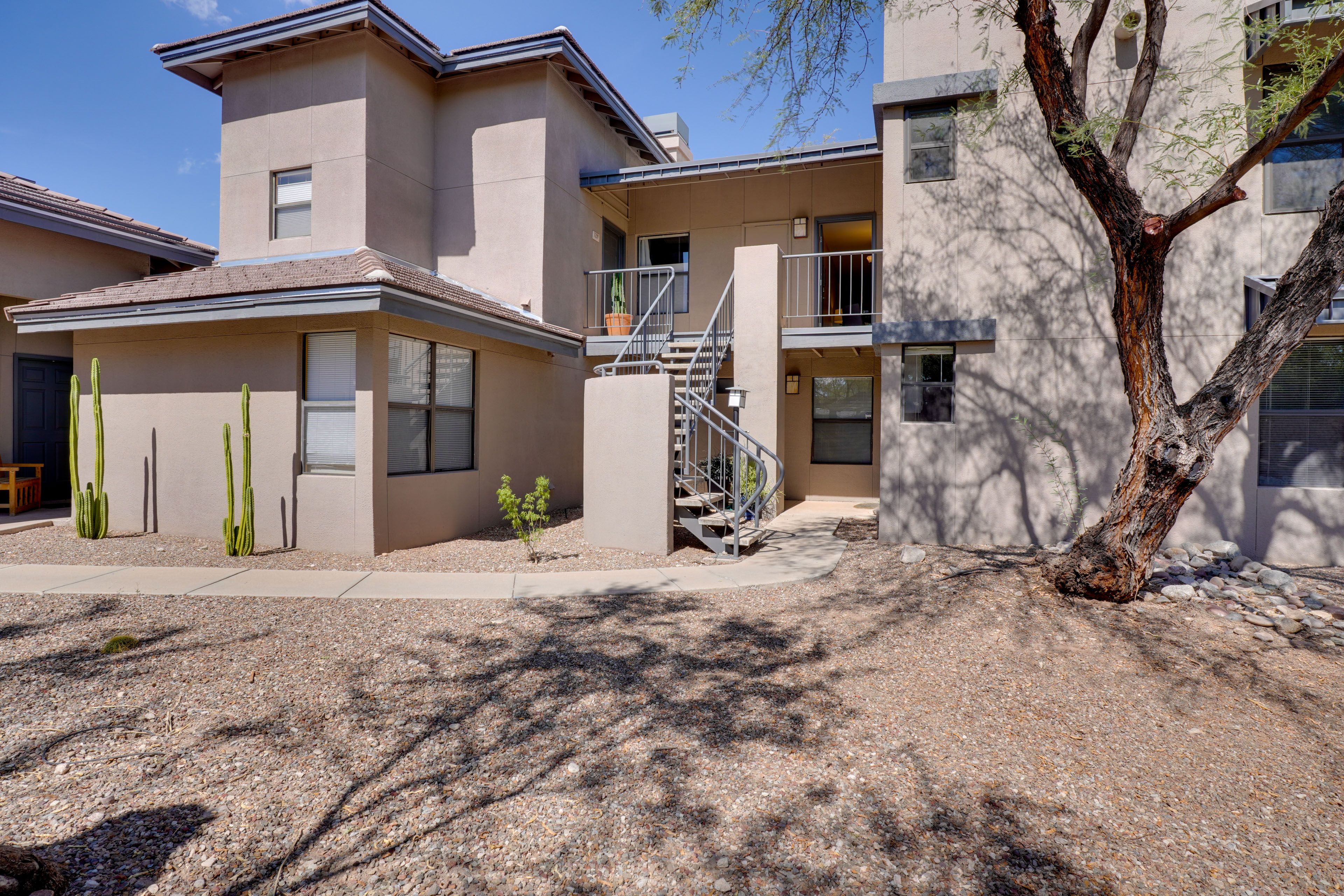 Condo Exterior | Community Perks | Furnished Balcony