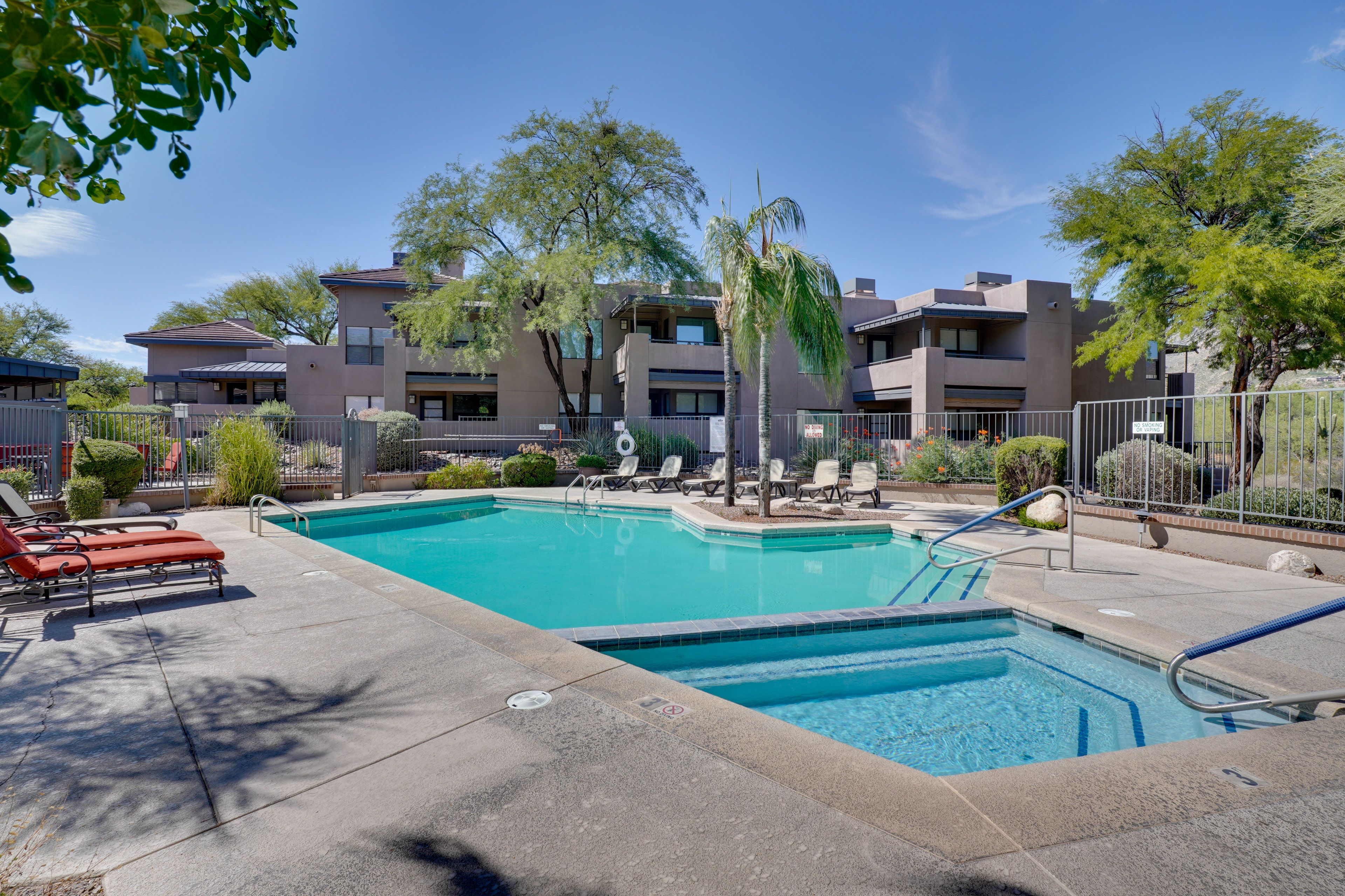 Community Amenities | 3 Pools | Fitness Center | Clubhouse