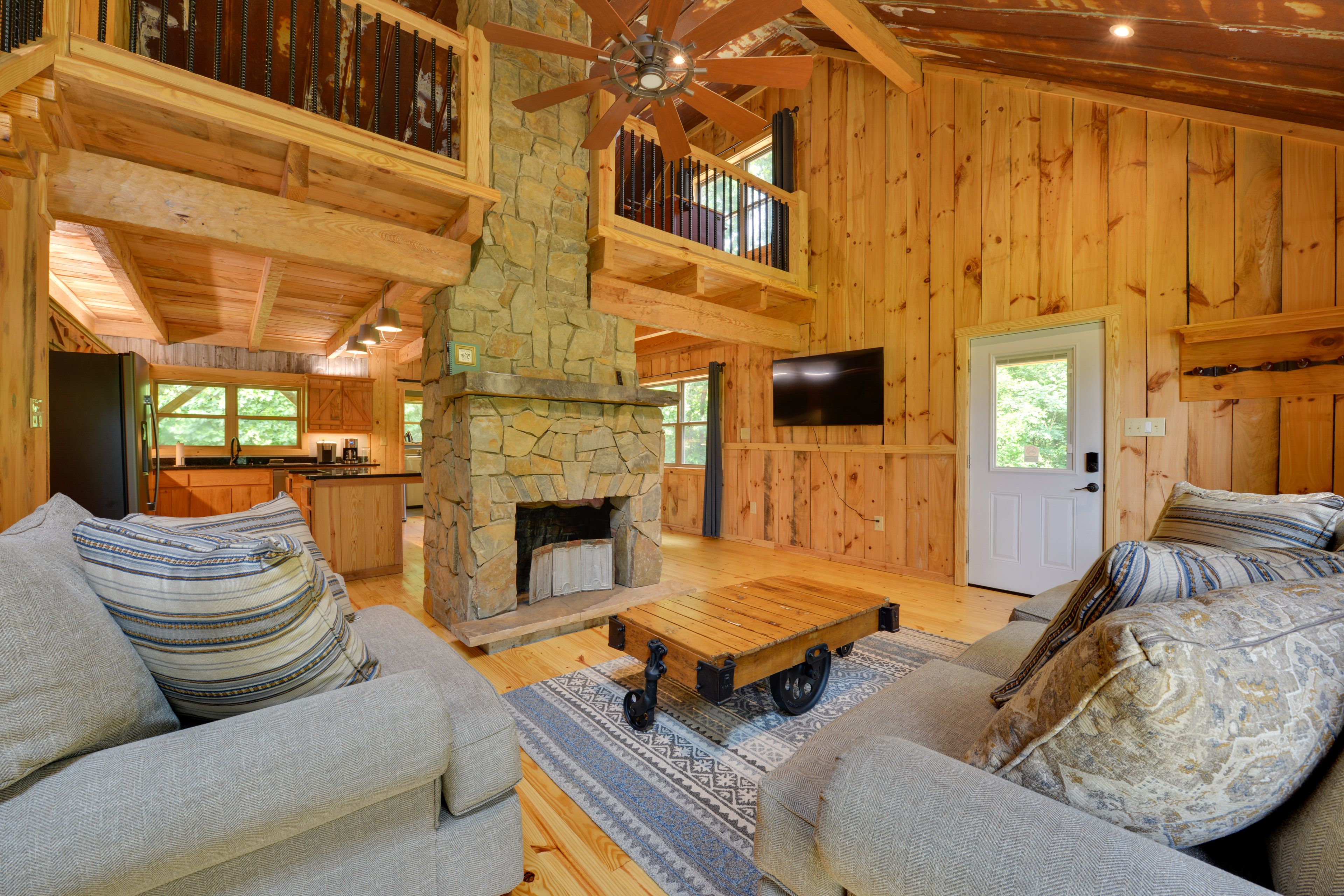 Olin Vacation Rental | 3BR | 2BA | 1,650 Sq Ft | 2 Steps to Access