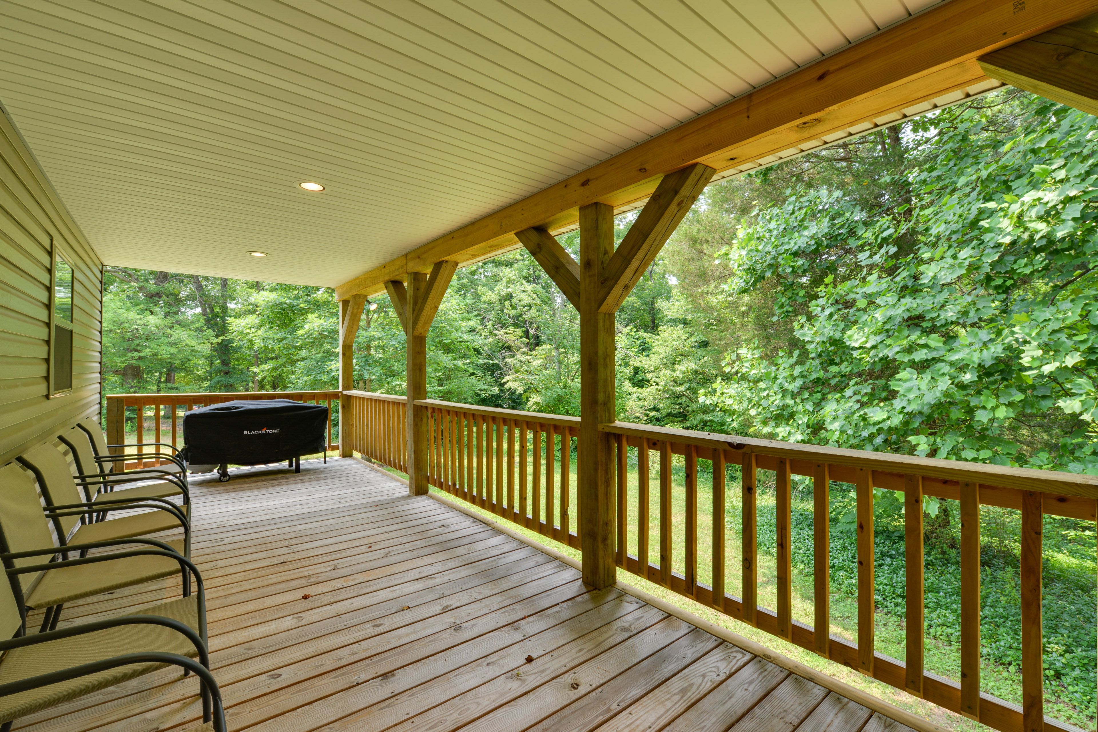 Covered Porch | Gas Grill