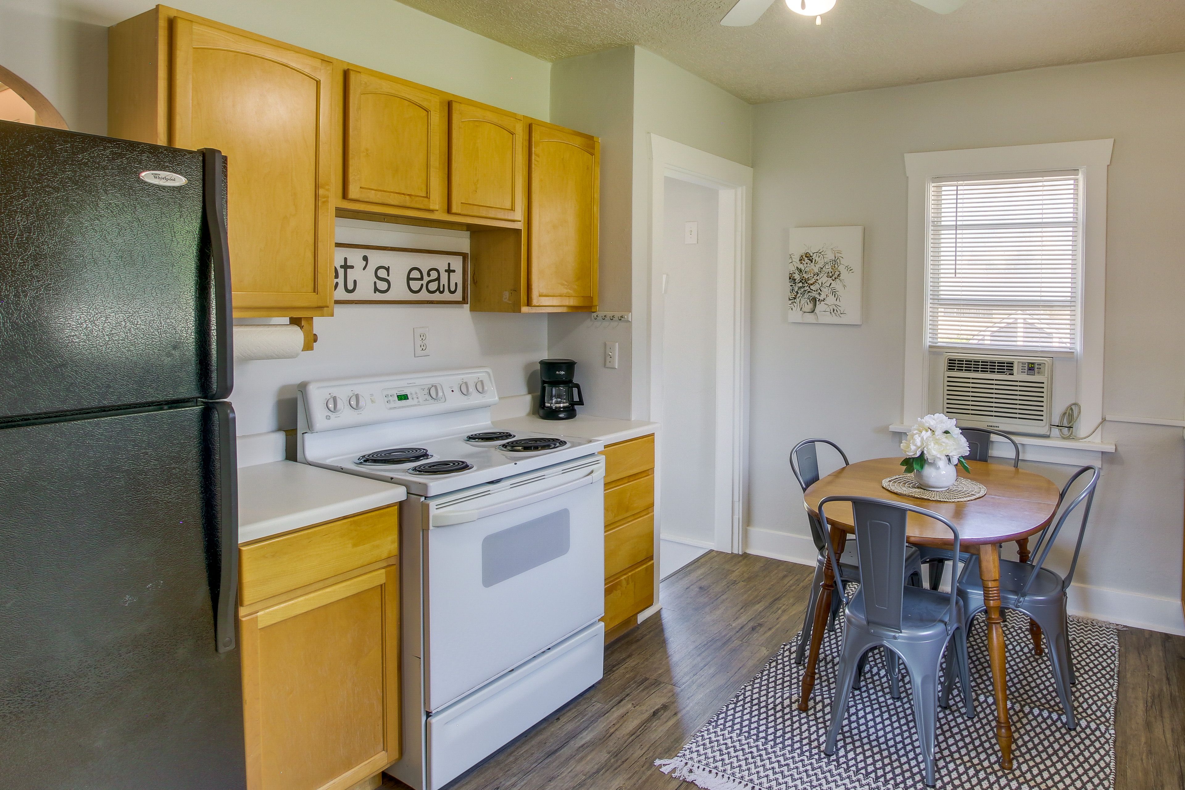 Kitchen | Dining Table | Cooking Basics | Toaster | Spices