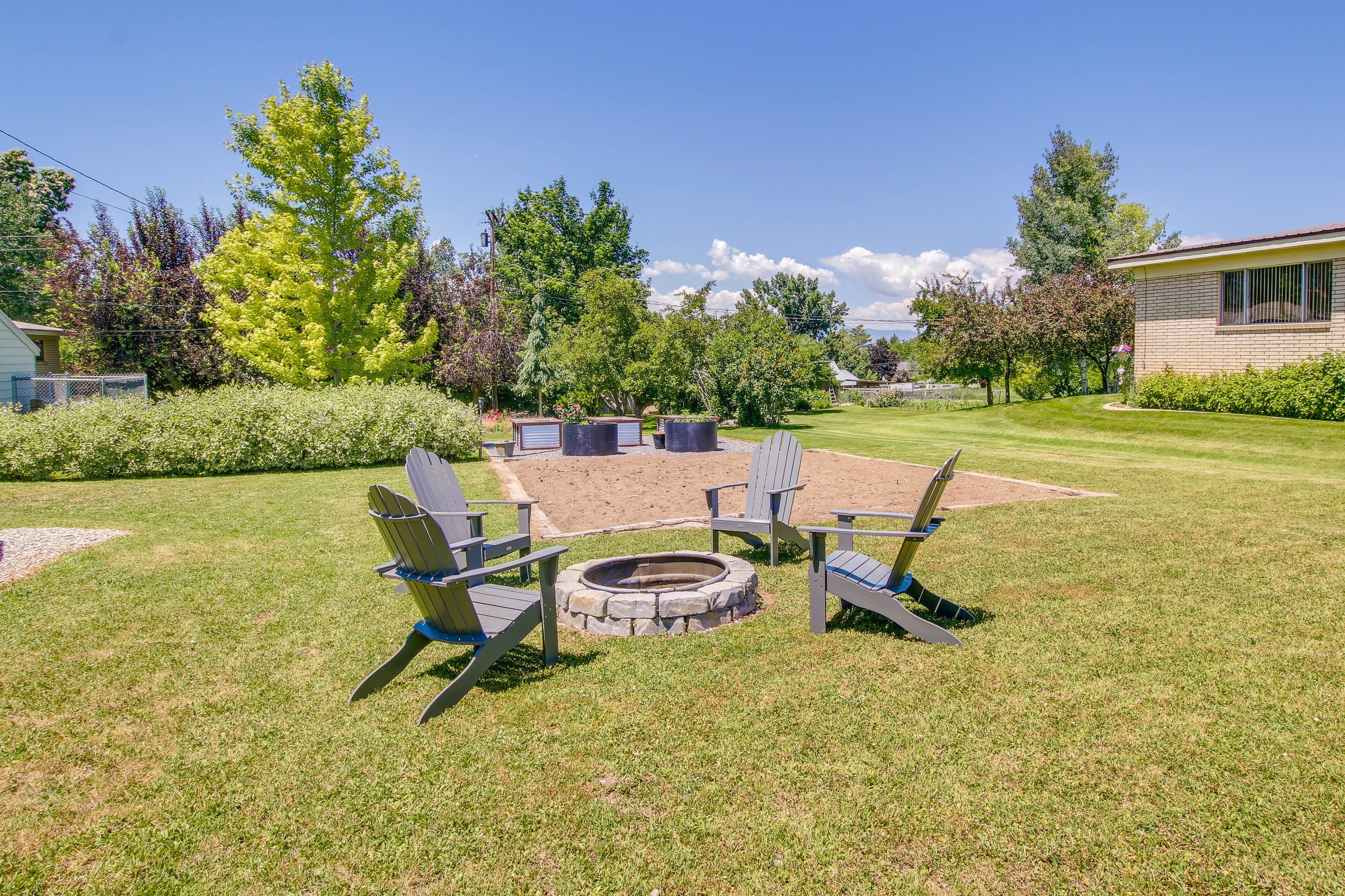 Backyard | Fire Pit