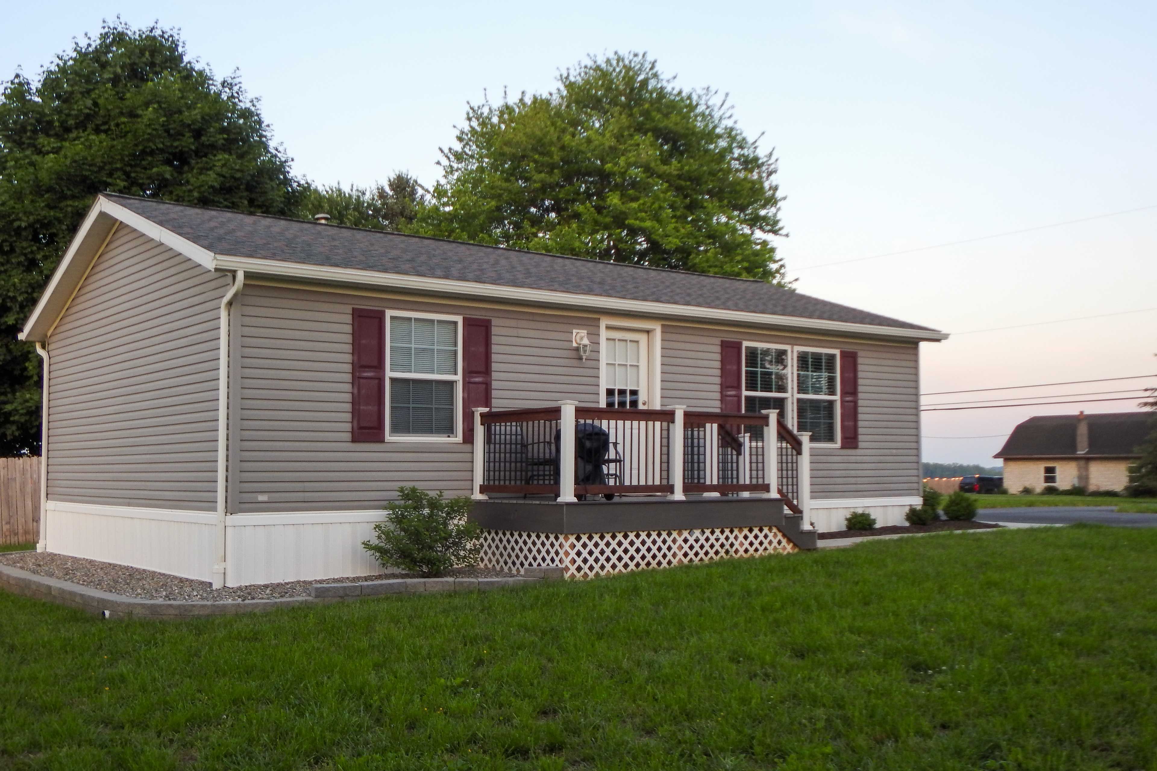 Exterior | Central Heating & A/C | Free WiFi