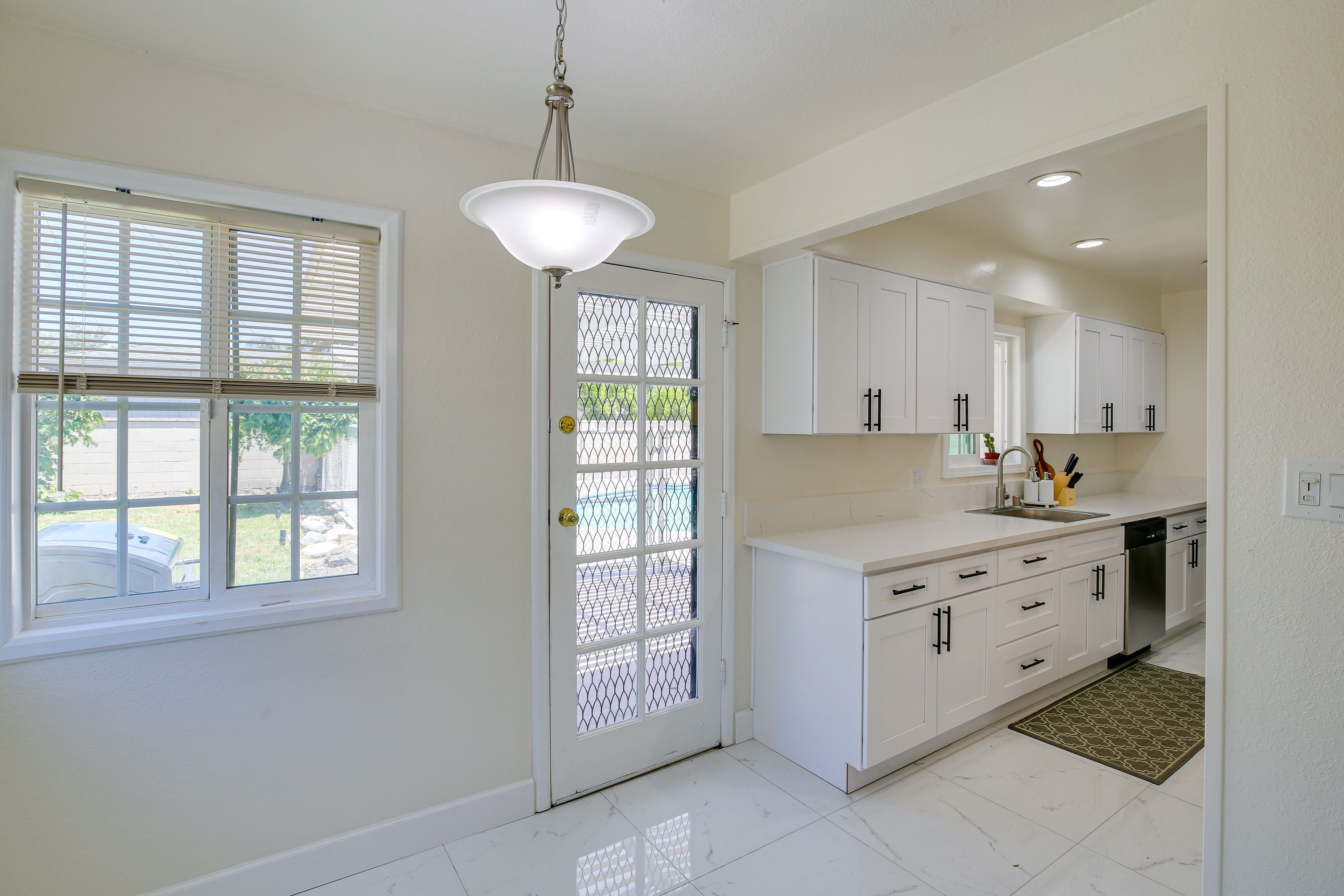 Kitchen | Knife Set | Microwave
