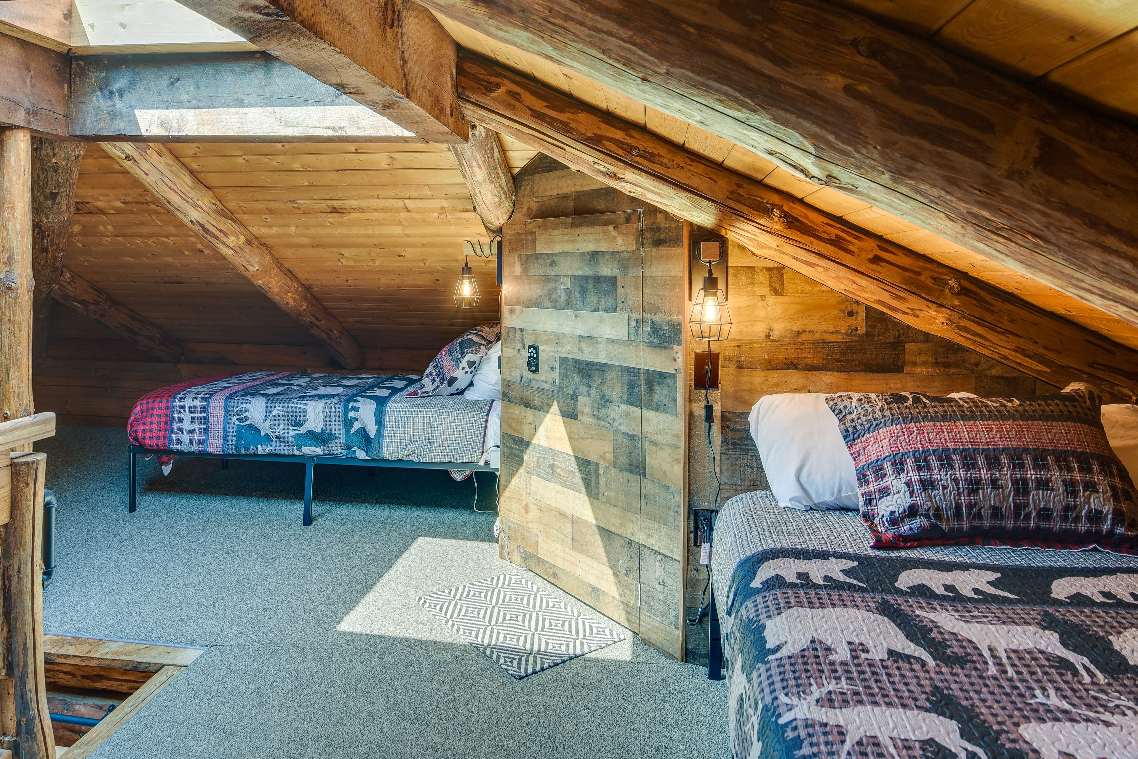 Loft | Twin Bed | Full Bed