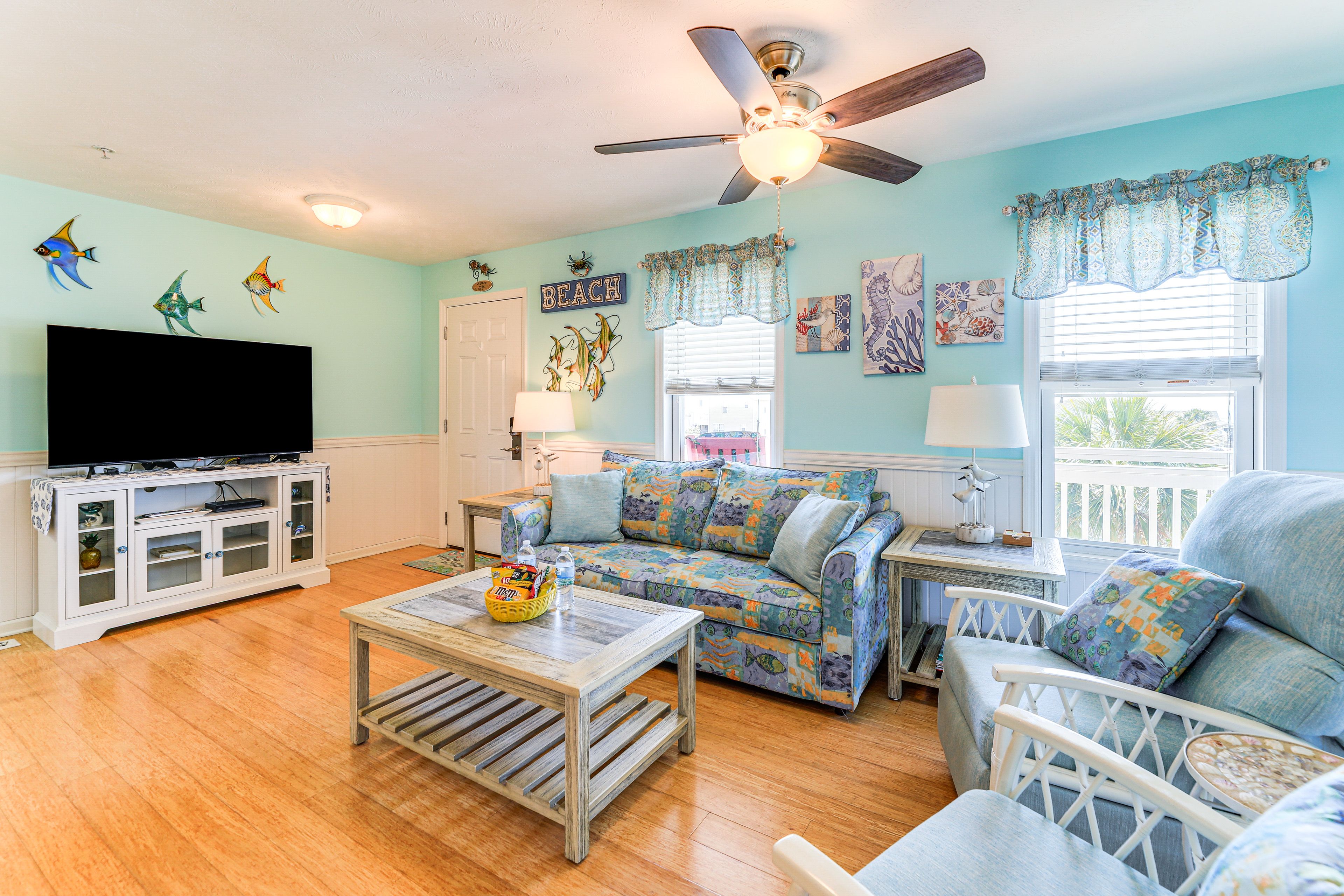Surf City Vacation Rental | 2BR | 1BA | 900 Sq Ft | Step-Free Access