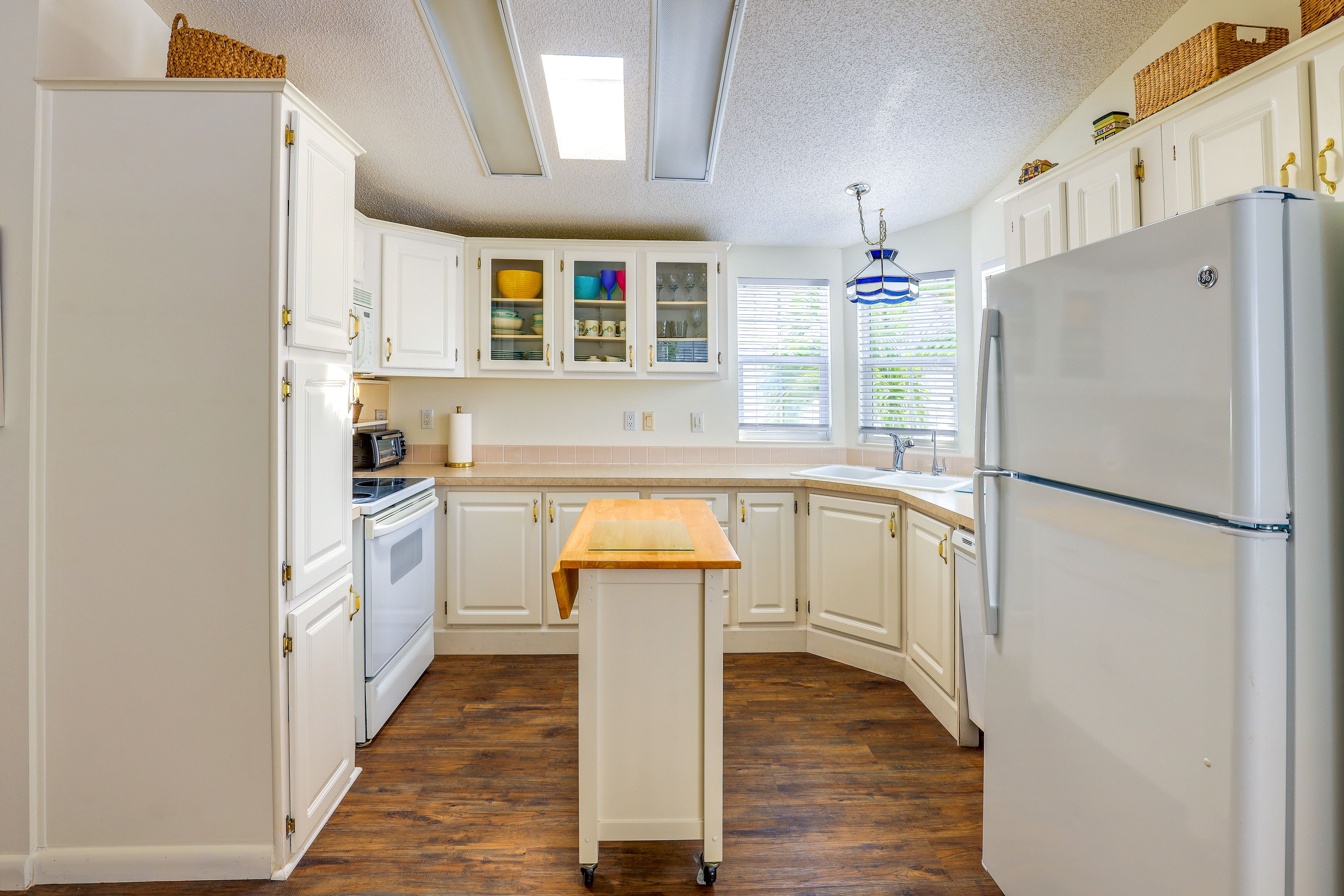 Kitchen | Cooking Basics | Coffee Maker | Toaster Oven | Blender