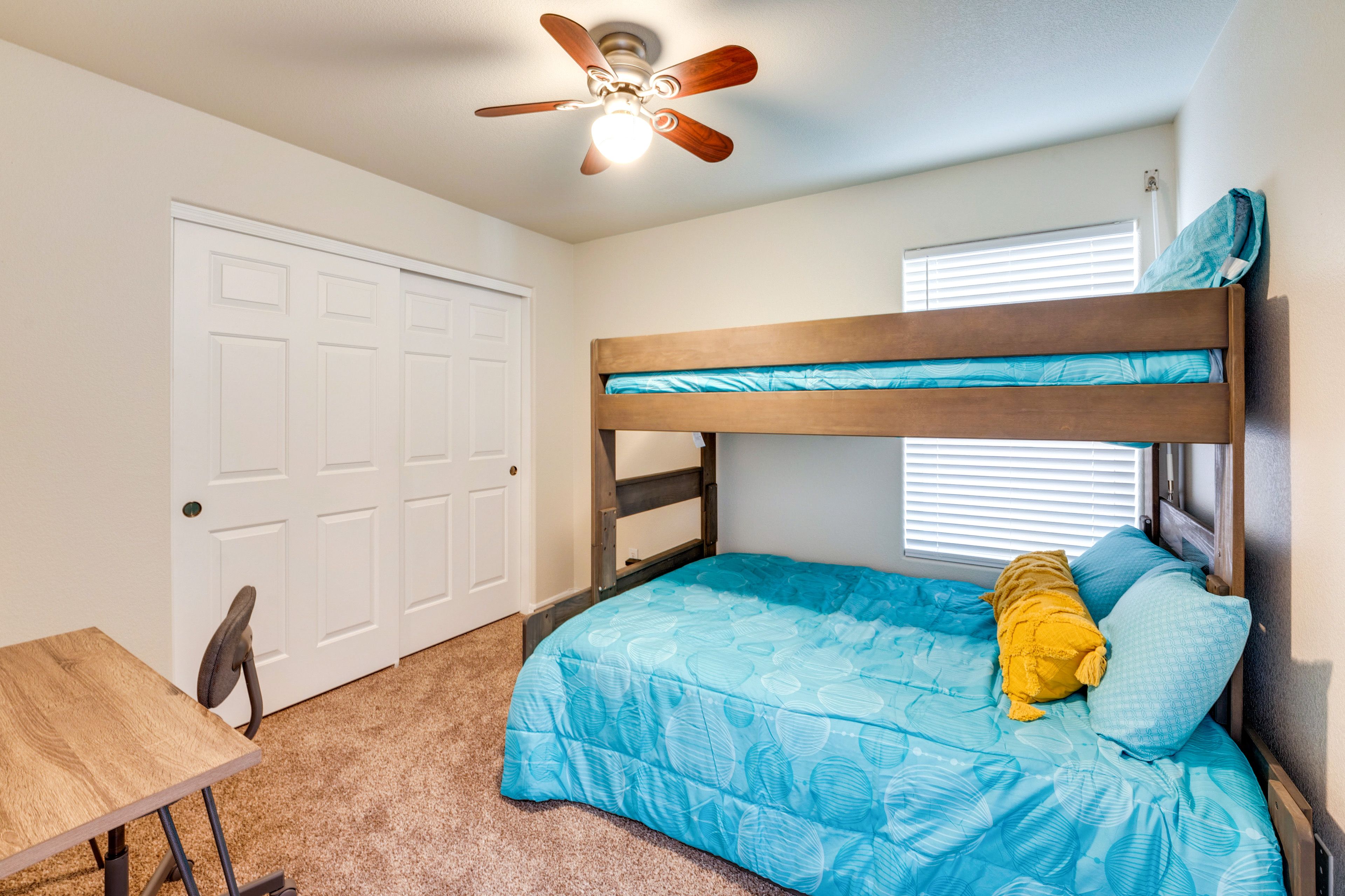 Bedroom 3 | Twin/Full Bunk Bed | Twin Trundle Bed