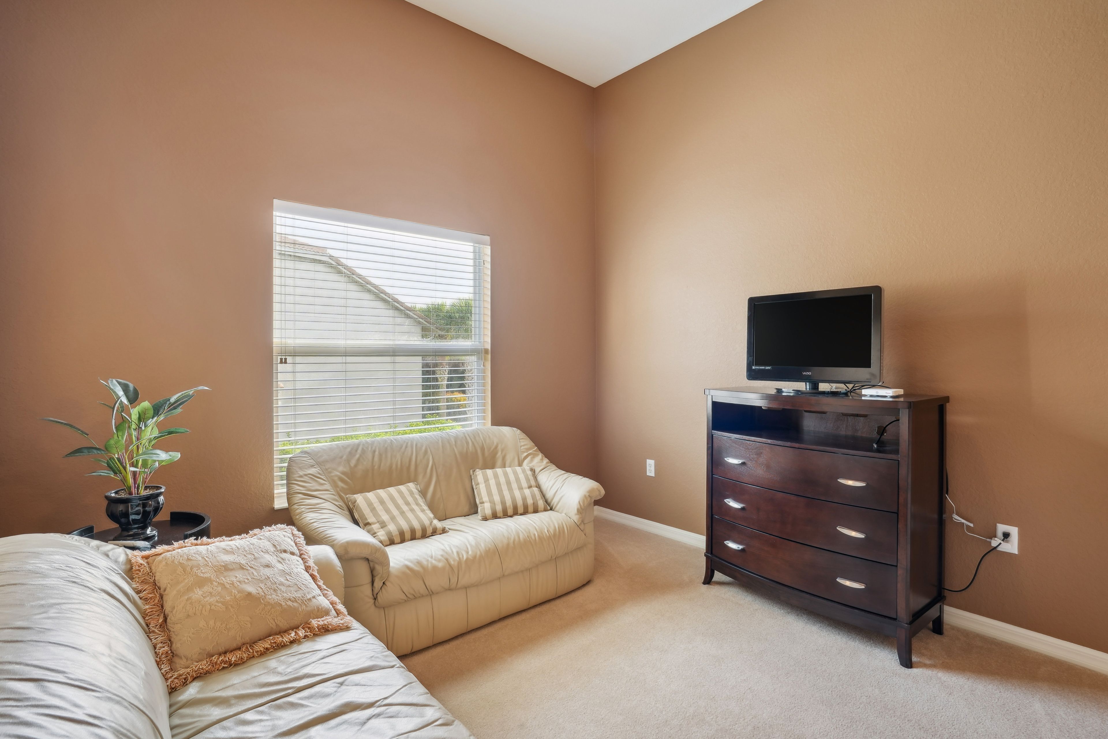 Bedroom 3 | Queen Sleeper Sofa