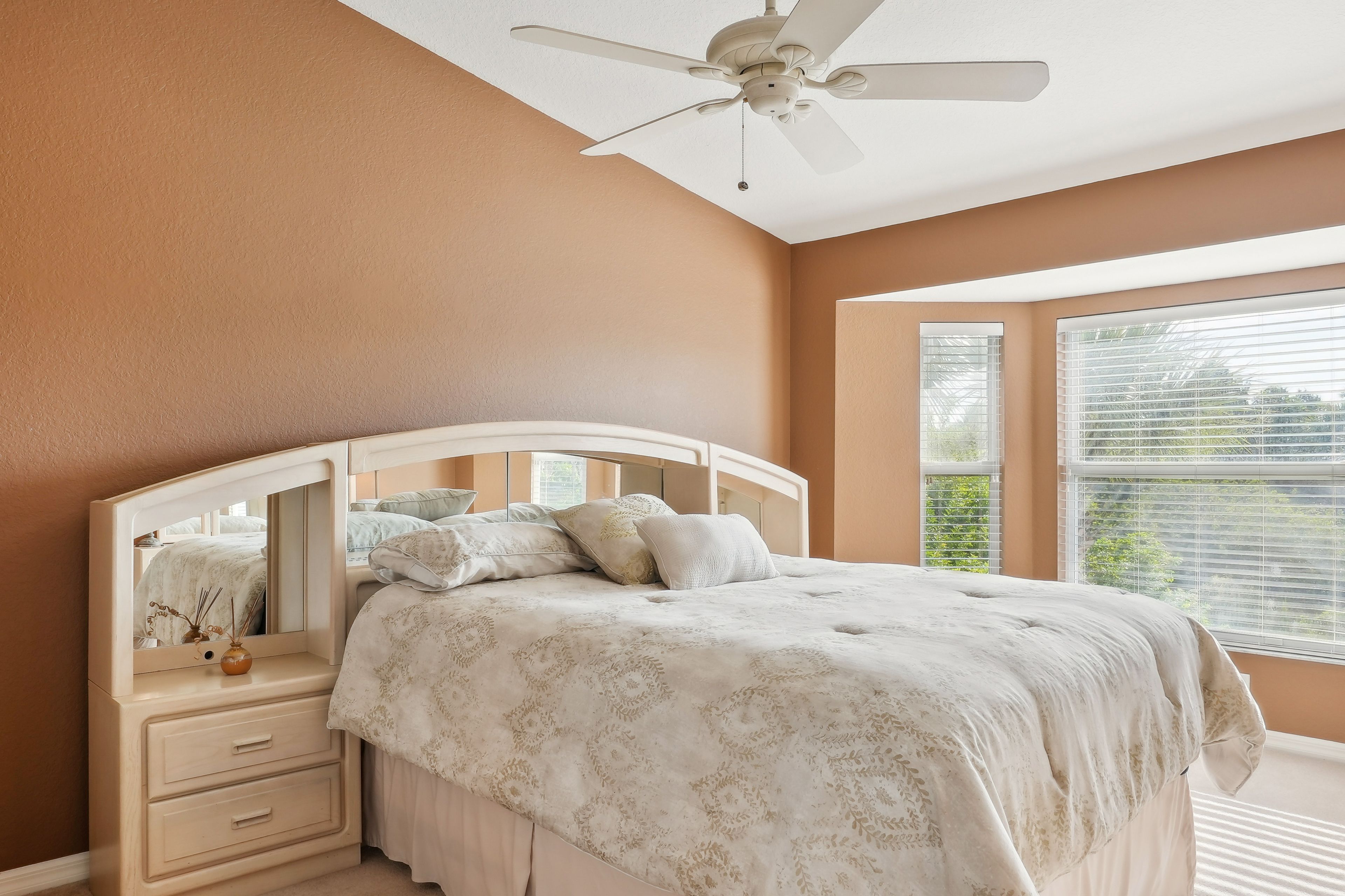 Bedroom 1 | Queen Bed | Linens Provided