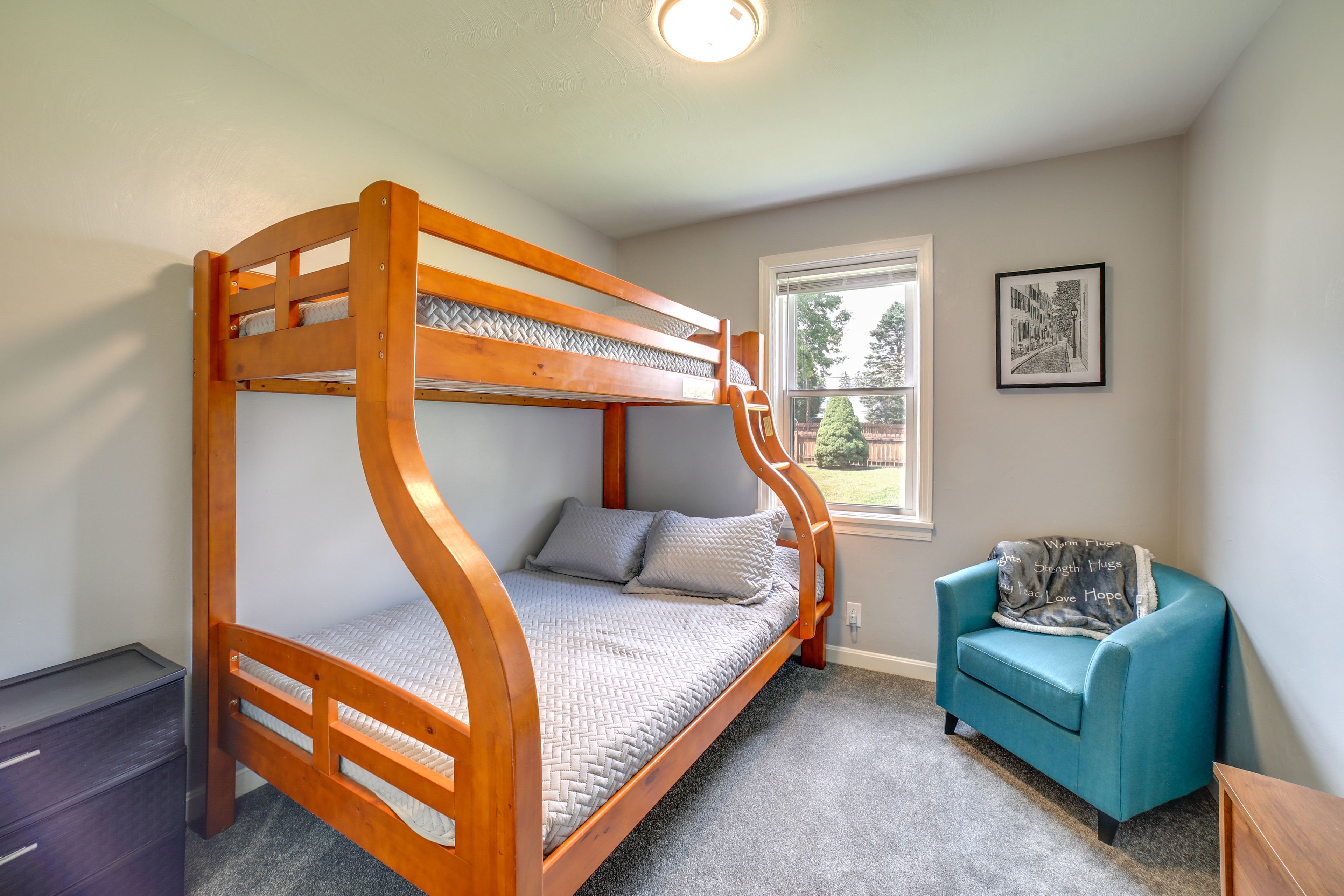 Bedroom 2 | Twin/Full Bunk Bed | Smart TV