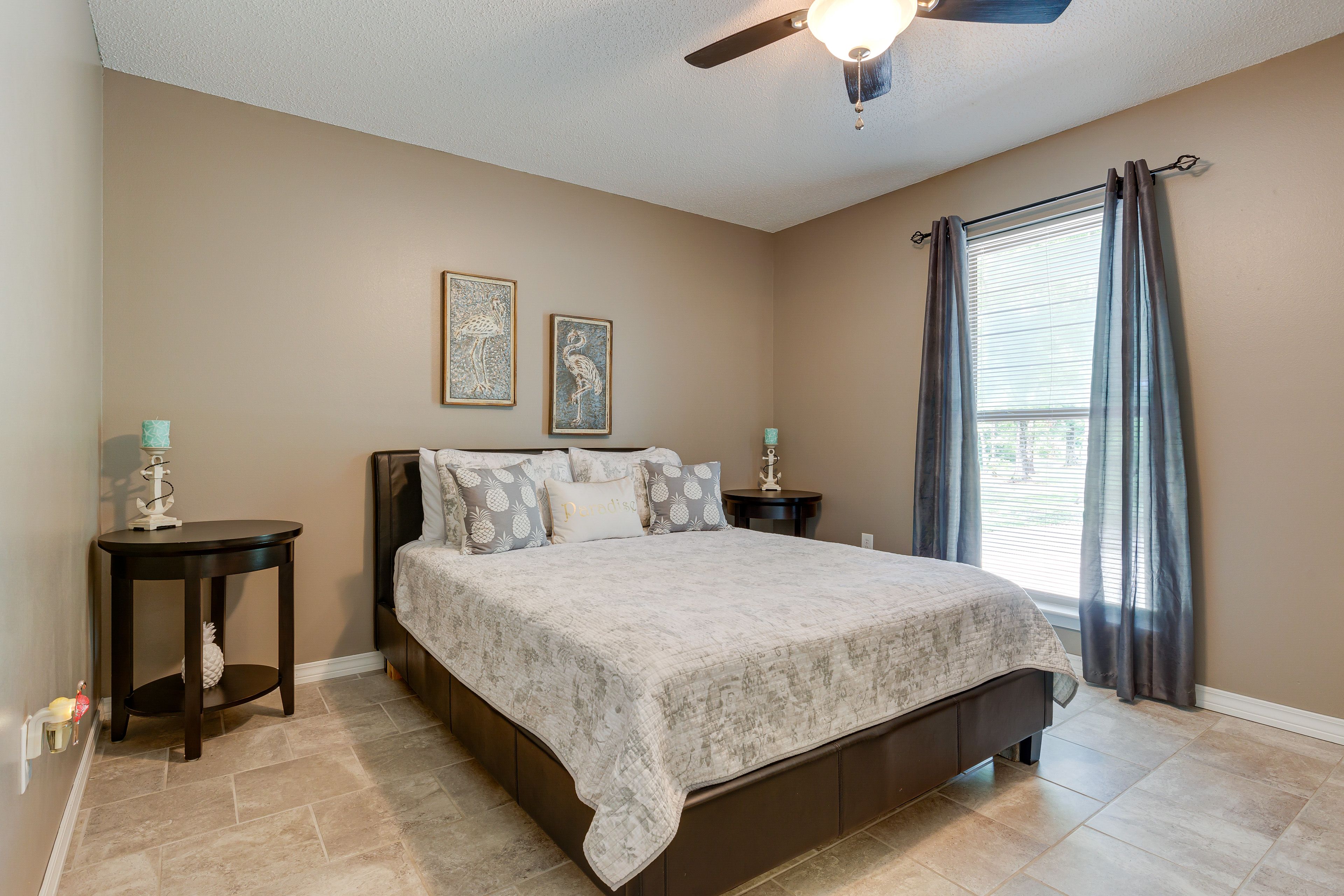 Bedroom 2 | Main Level | Queen Bed | Smart TV