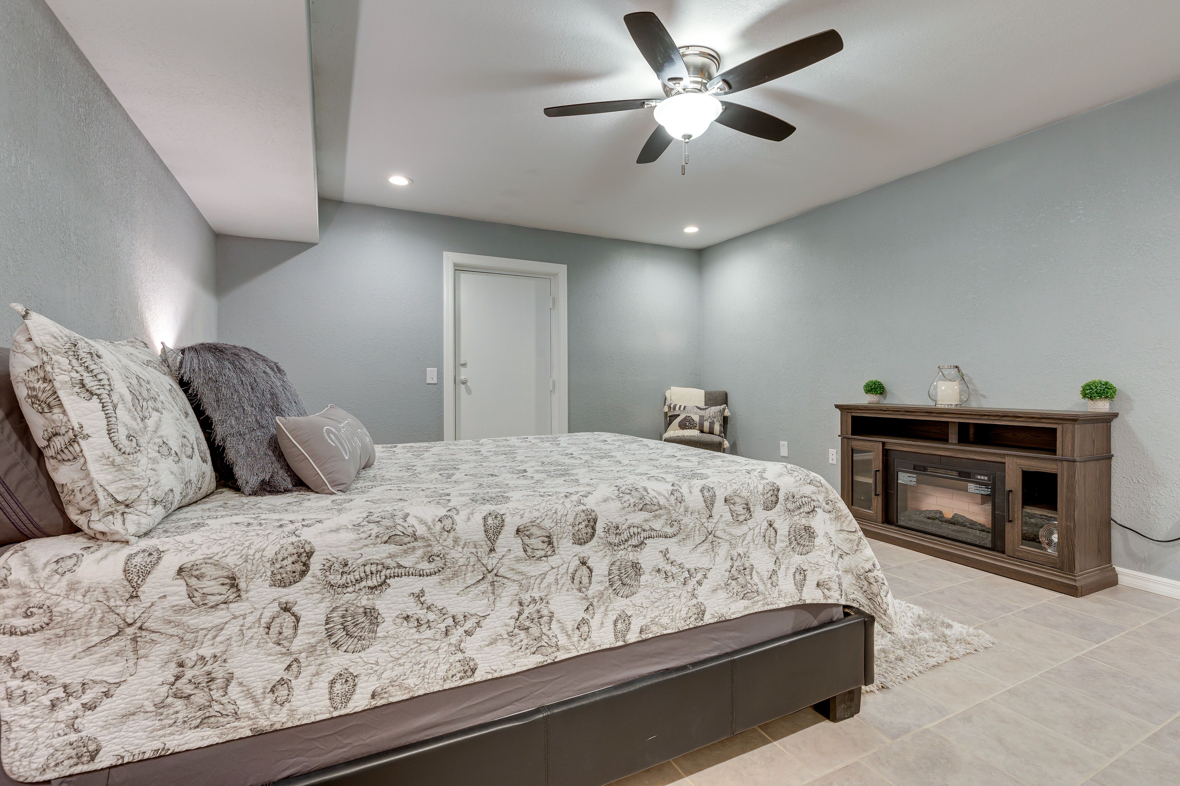Bedroom 3 | Lower Level | Queen Bed | Electric Fireplace