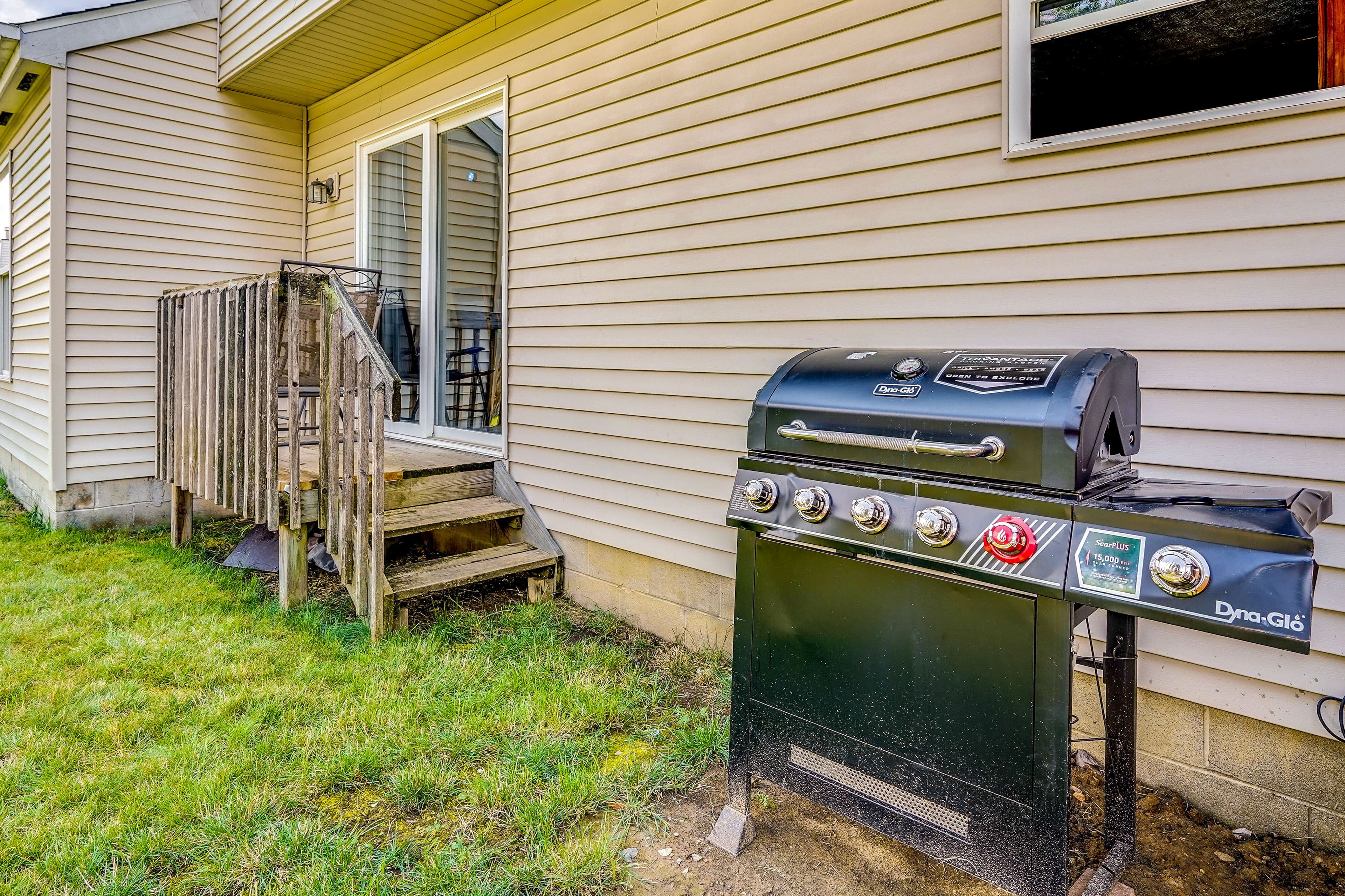 Deck | Gas Grill