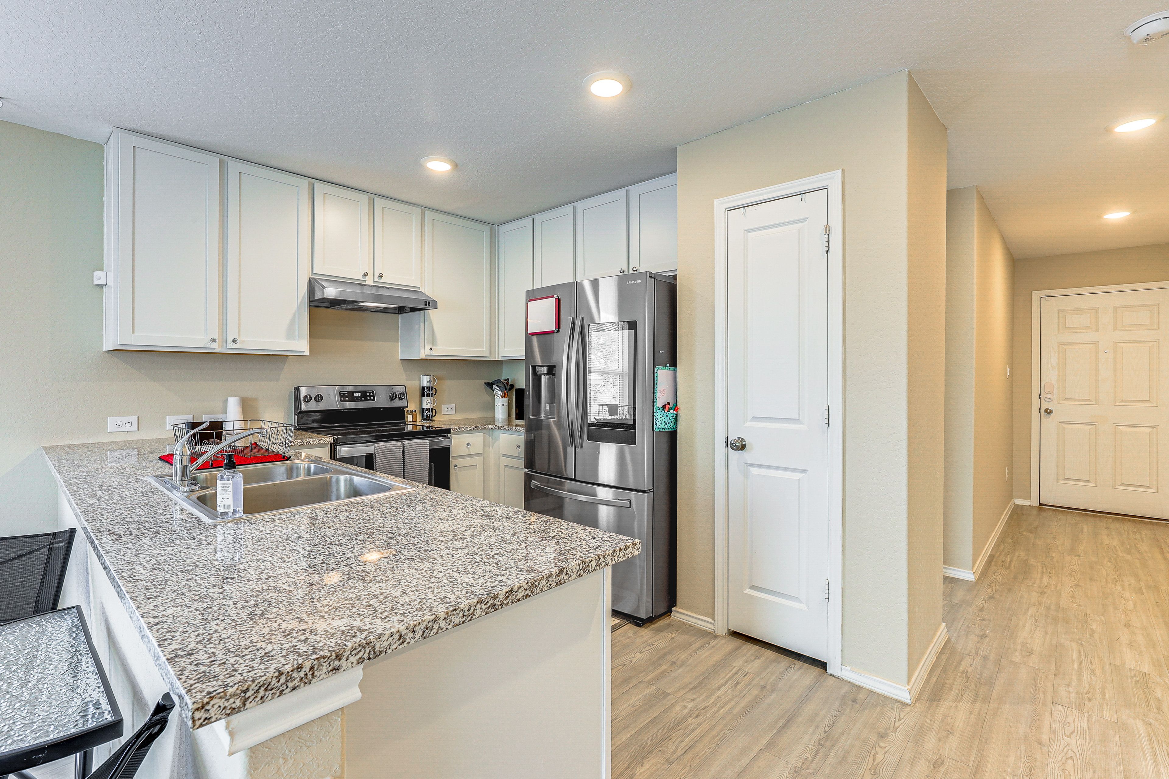 Kitchen | Coffee Maker | Dishwasher | Toaster | Spices