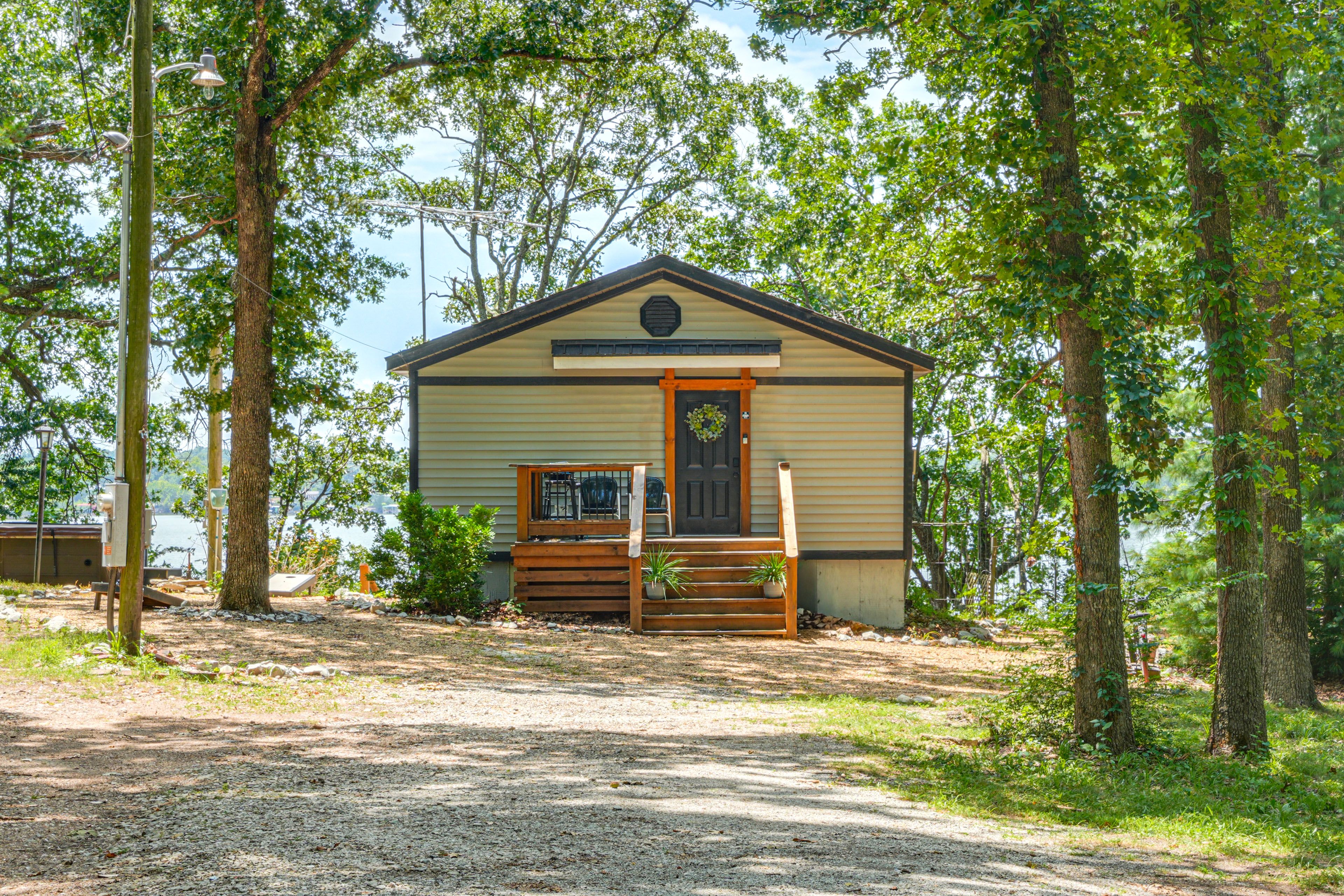 Driveway (5 Vehicles) | Carport (1 Vehicle) | Trailer Parking Allowed