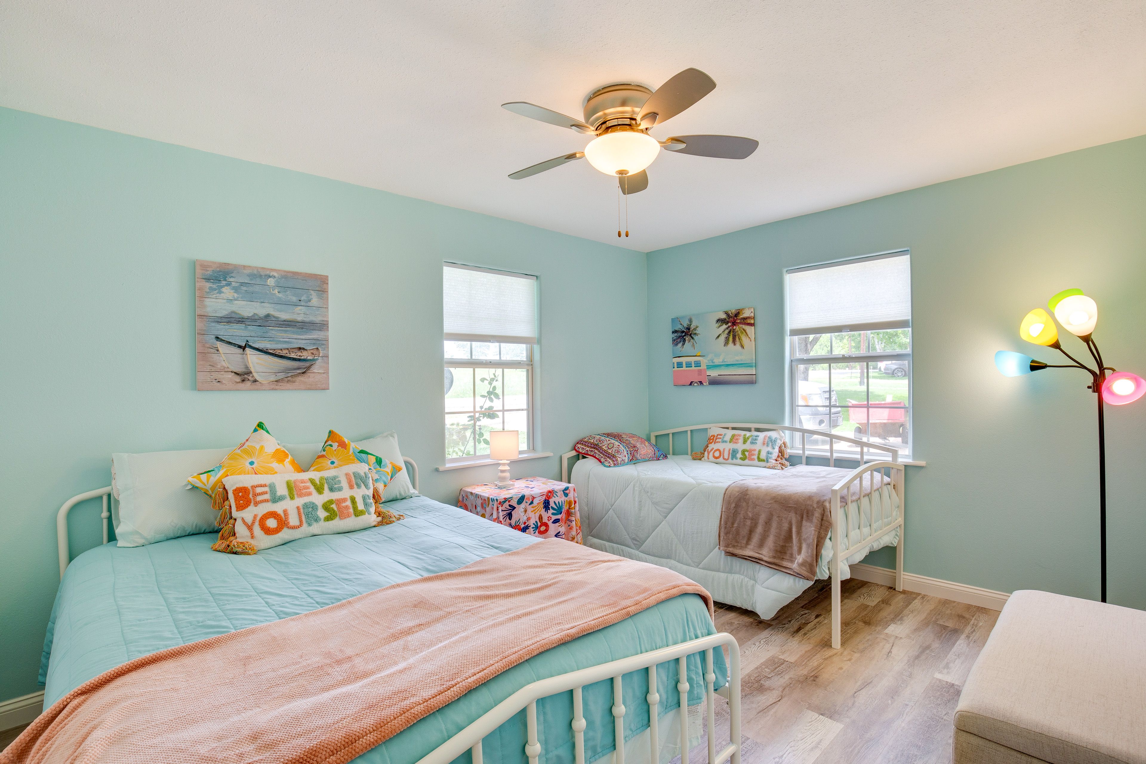 Bedroom 2 | Queen Bed | Twin Daybed