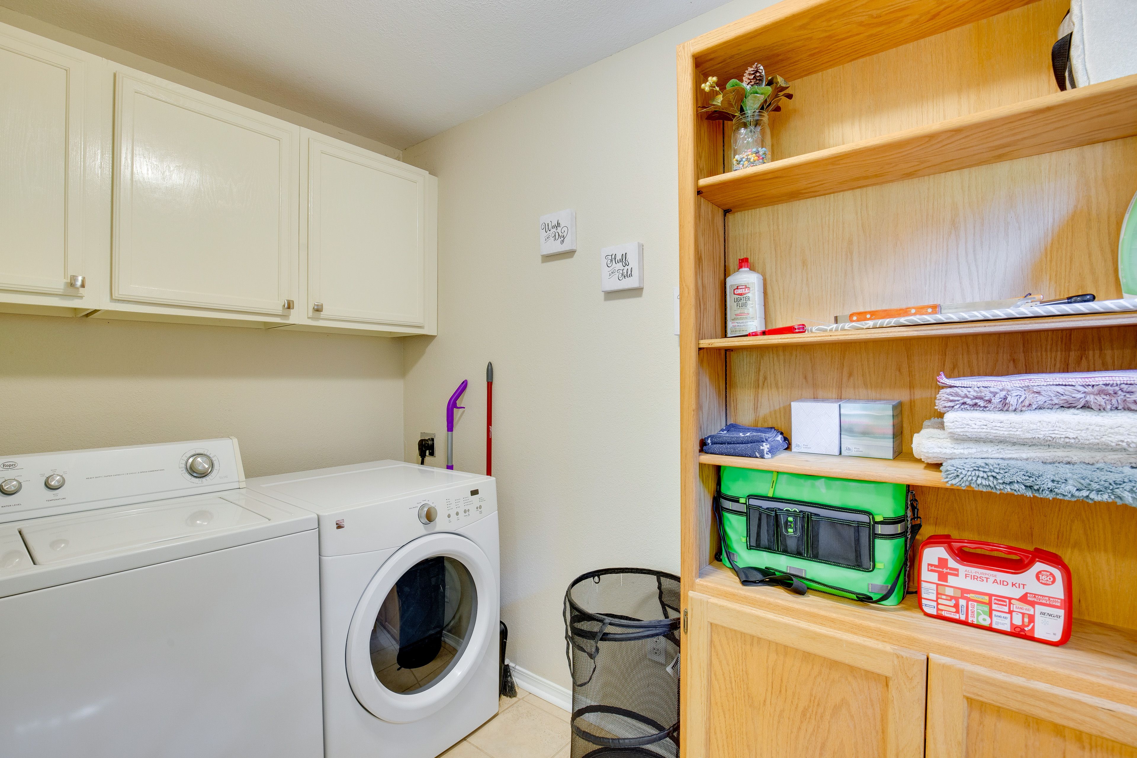 Laundry Area | Washer/Dryer | Hangers | Iron/Board | Trash Bags/Paper Towels